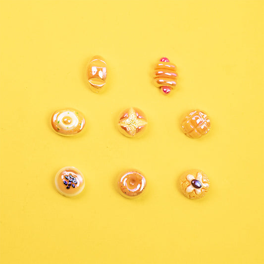 Glossy Bread Resin Beads Round 2.3mm Hole Warm Golden Colors 20pcs 2