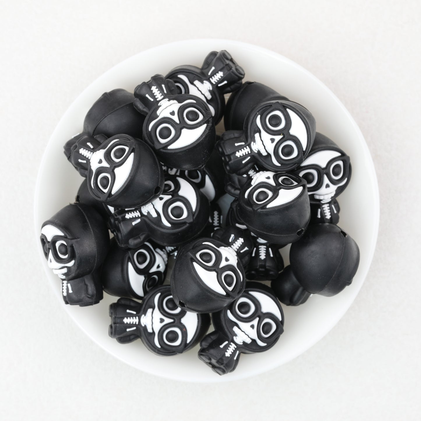 3D Halloween Cloaked Skull Silicone Focal Beads with Glasses 20pcs 2