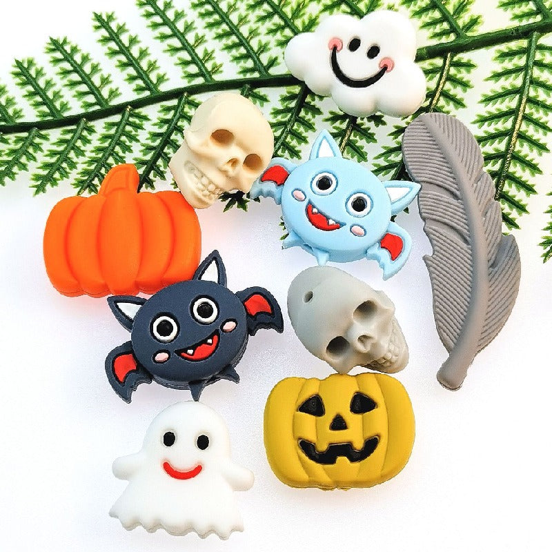 Silicone Focal Beads Halloween Ghost Pumpkin Bat Designs 10pcs