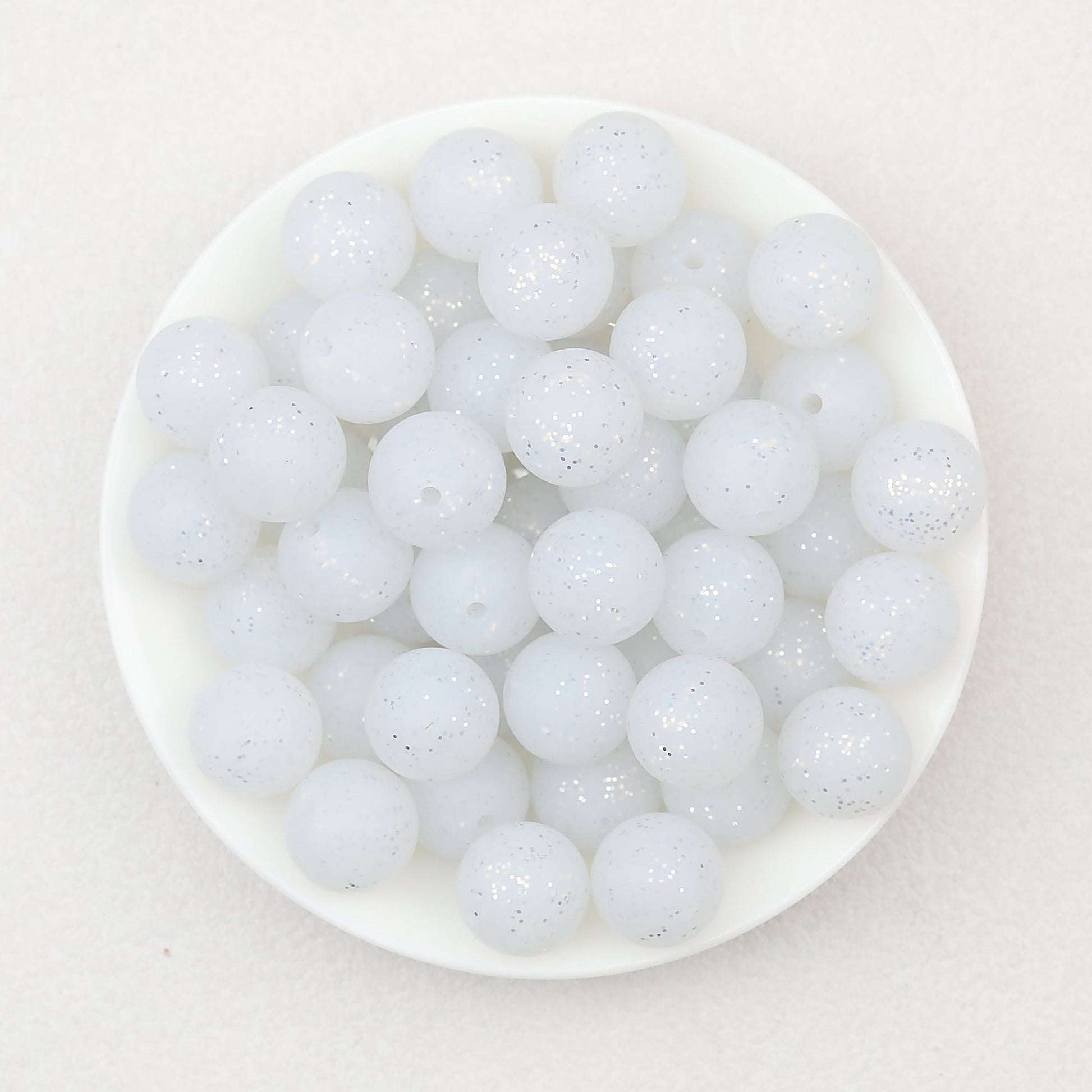 15mm Glitter Silicone Round Beads with 2.5mm Hole 50pcs - Glitter White