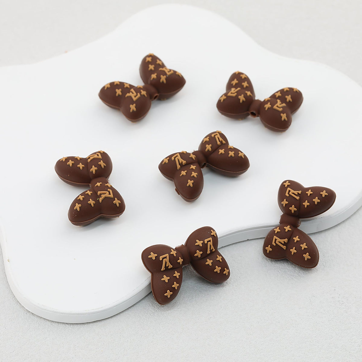 3D Brown Bow Silicone Focal Beads Decorative Pattern 20pcs