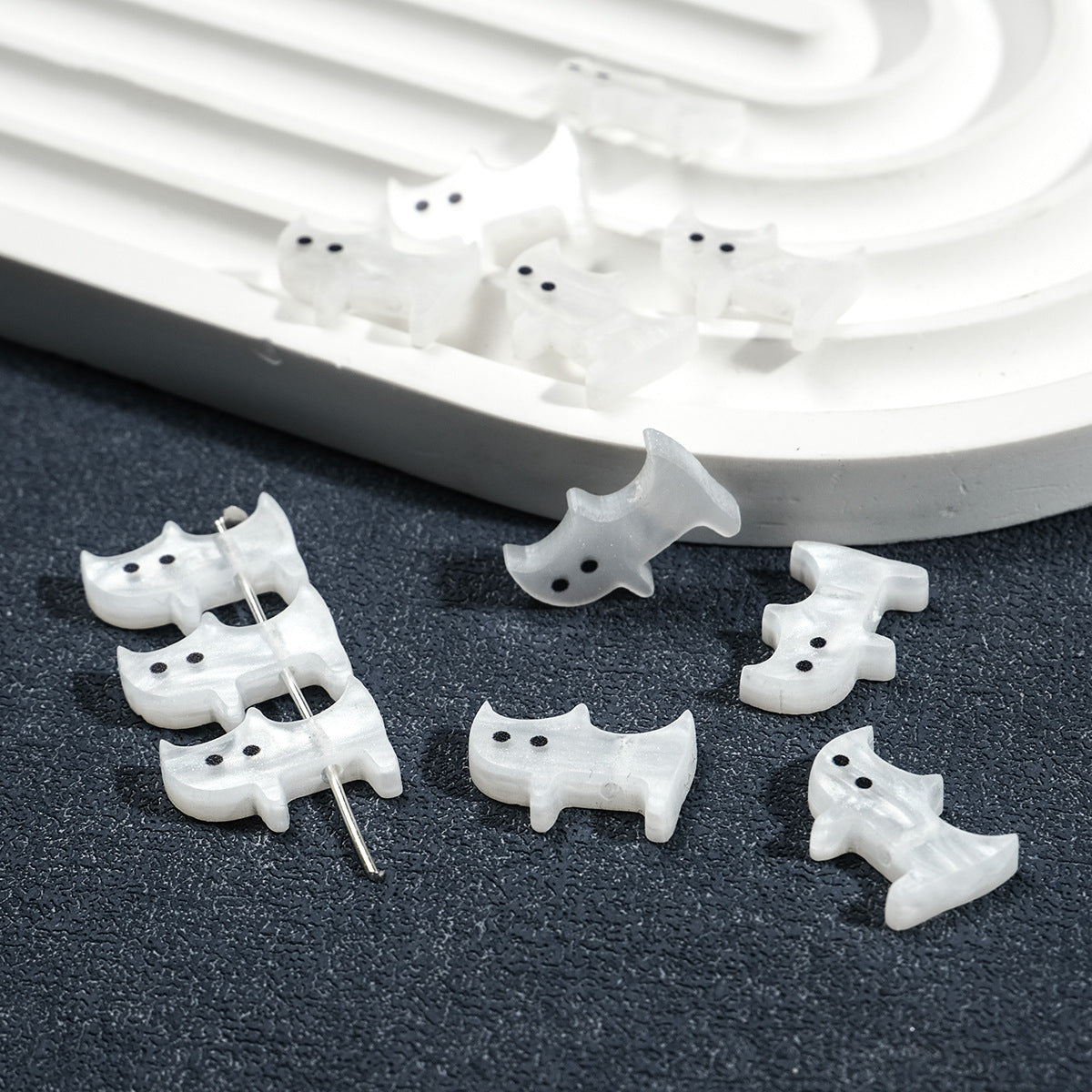 Flat Cat Acrylic Beads 16mm Imitation Freshwater Shell 50pcs 2
