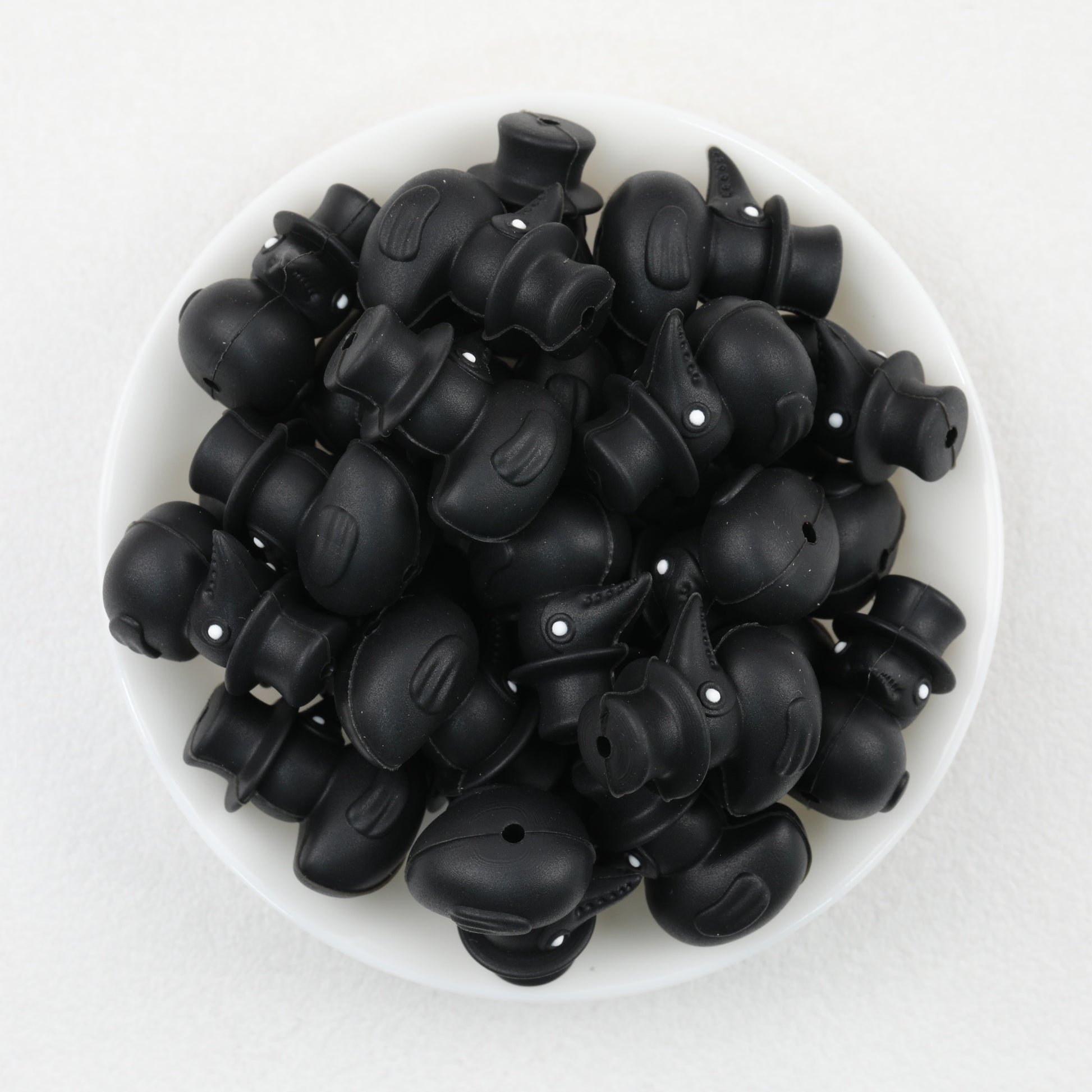 3D Black Crow Hat Silicone Focal Beads 20pcs 2