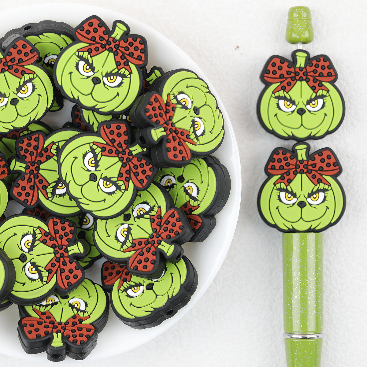 Halloween Bow Pumpkin Grinch Silicone Focal Beads 20Pcs 