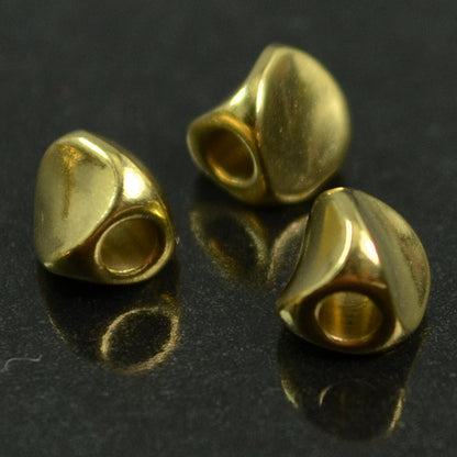 Brass Irregular Triangle Metal Beads 4-5mm Polished Torsion 100pcs 4
