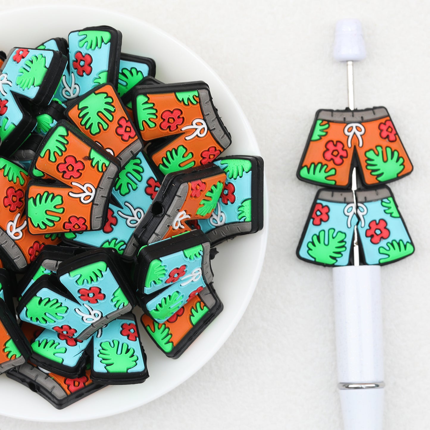 Summer Style Silicone Focal Beads Beach Shorts Design 20pcs