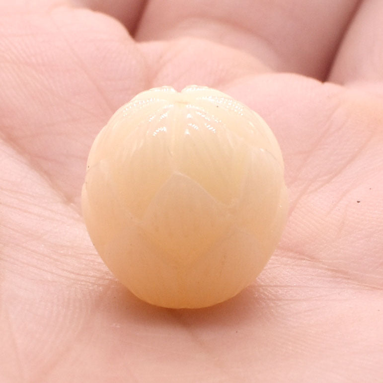 Imitation Bodhi Lotus Resin Beads 17mm Milky Yellow 10pcs