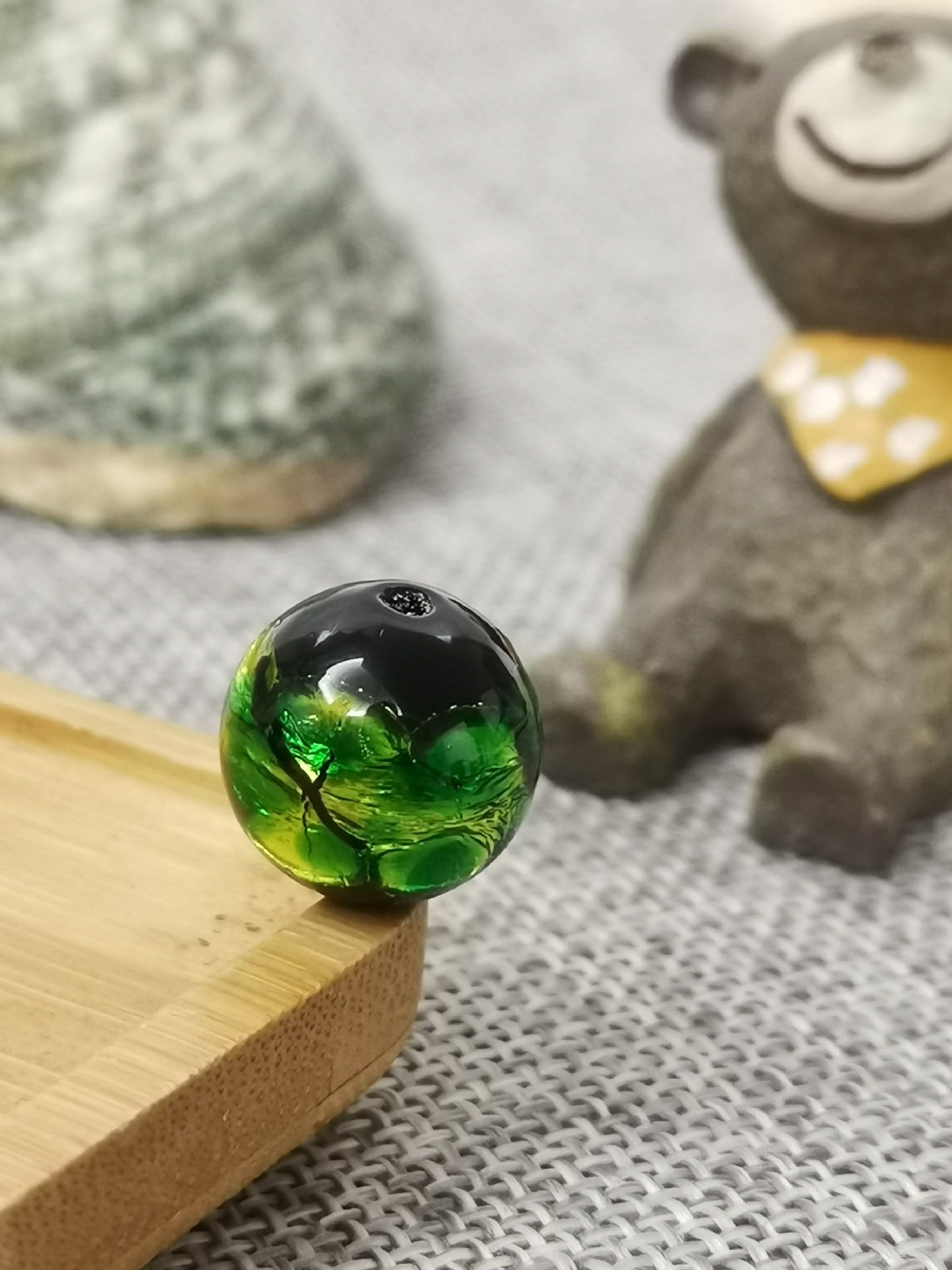 Lampwork Glass Beads Round 8-14mm Glow In The Dark Gold Foil Vintage 10pcs 13