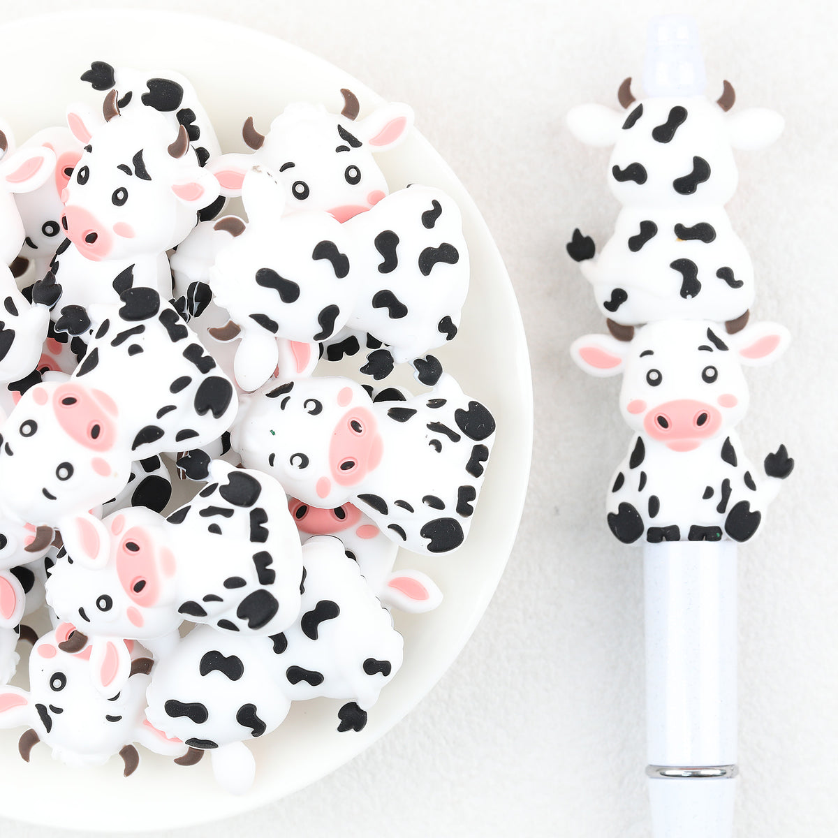  3D Cartoon Cow Silicone Focal Beads 20Pcs