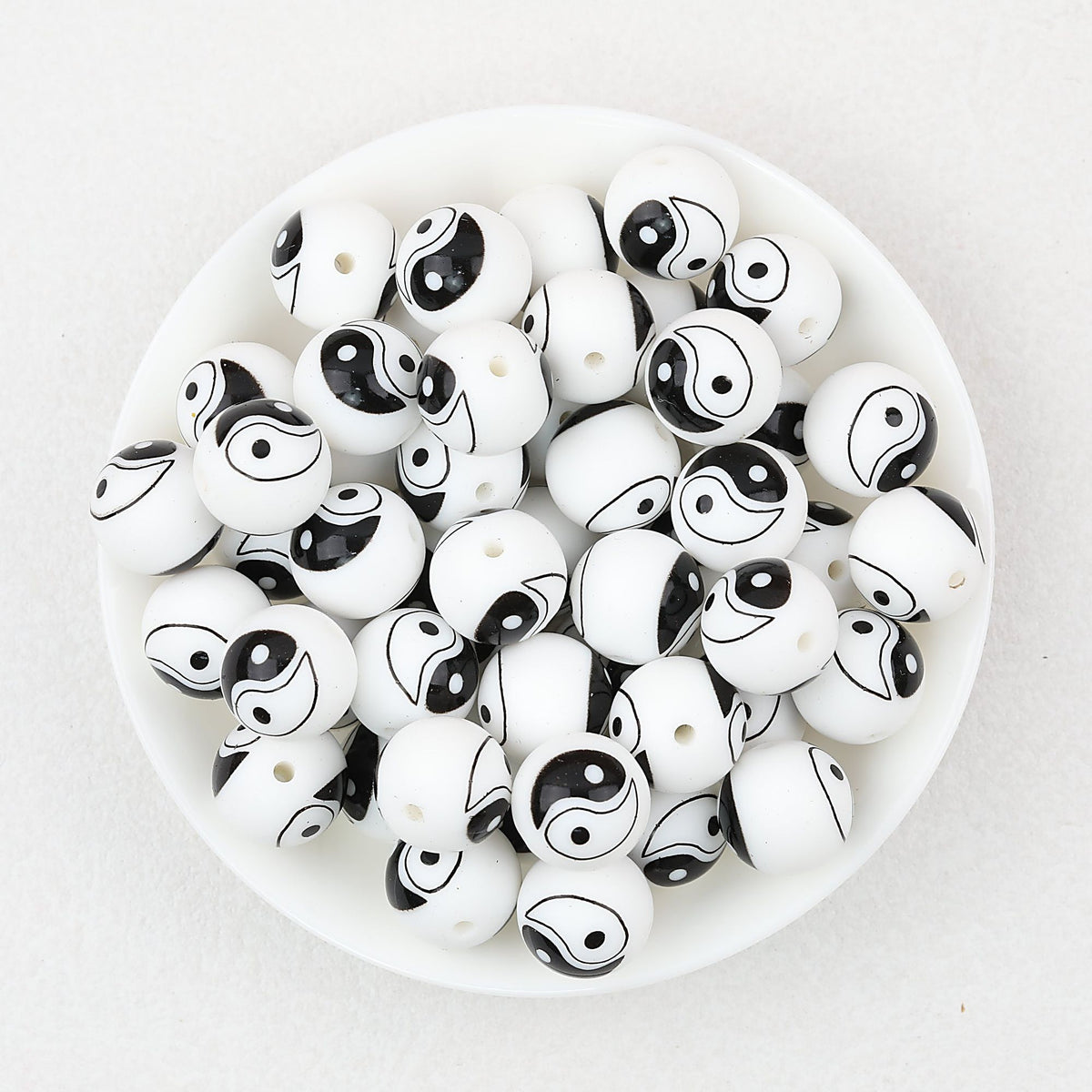 15mm Black and White Patterned Silicone Round Beads 50pcs - Yin Yang