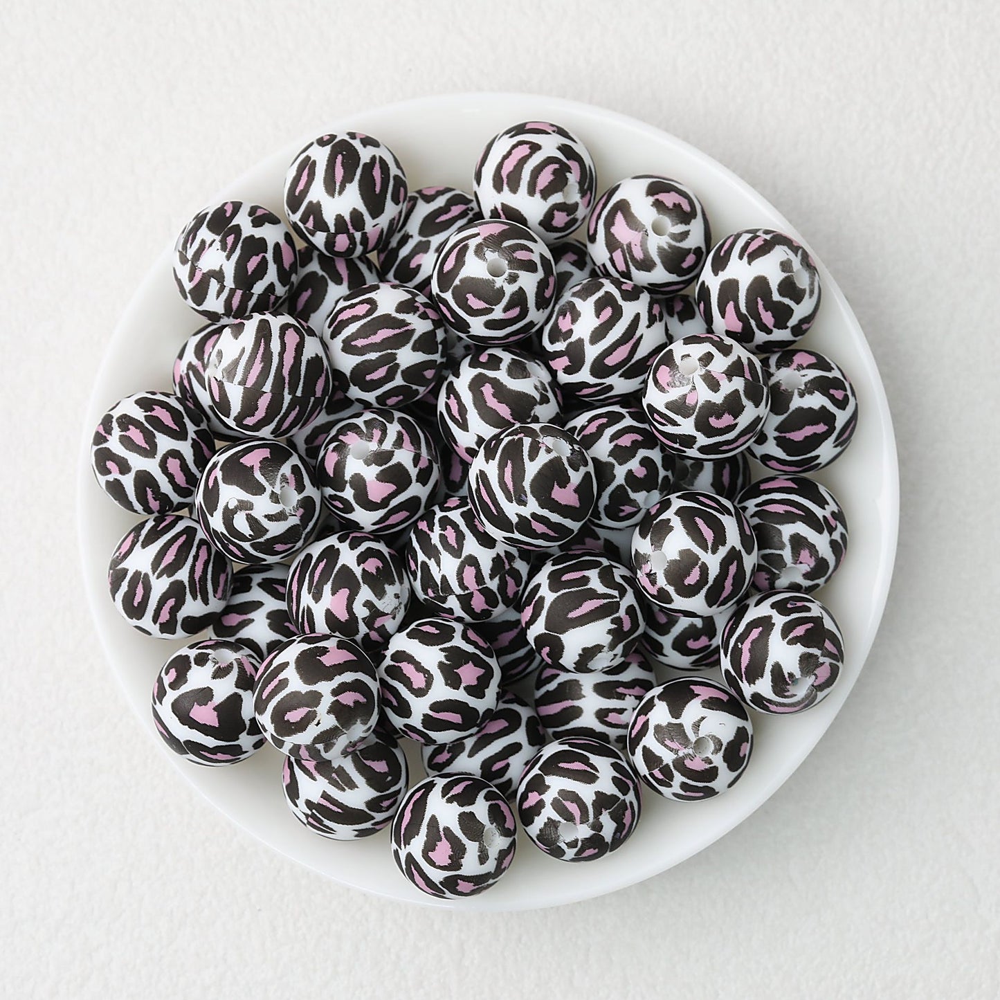 15mm Colored Leopard Print Round Silicone Beads 50pcs - Pink Dot Leopard
