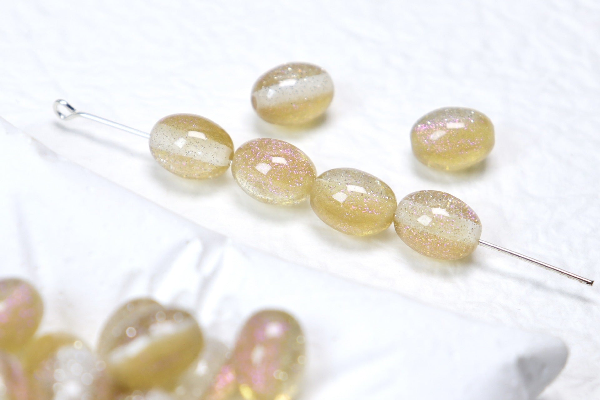 Iridescent Grape Shaped Resin Beads 8x10mm 100pcs 12