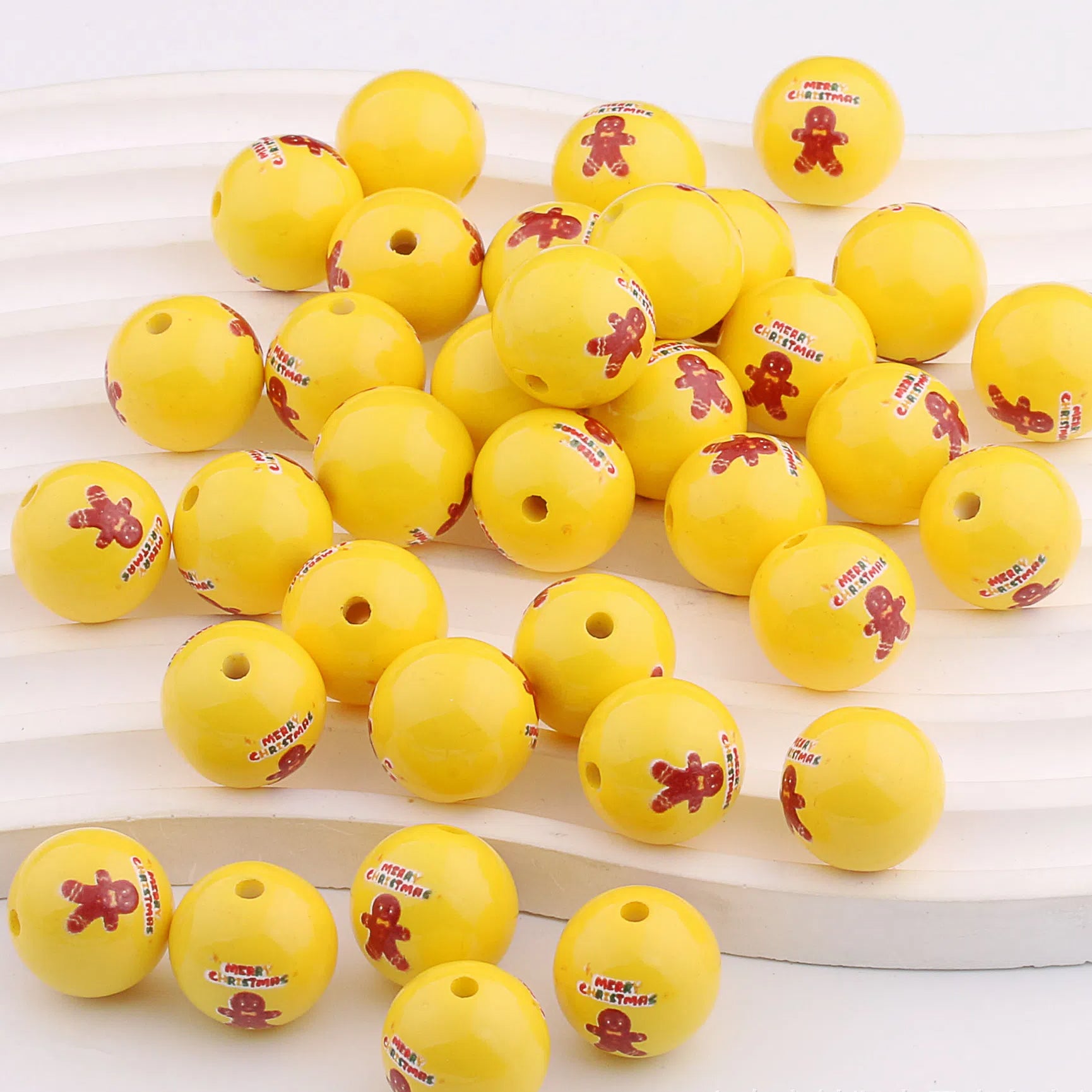 Colorful Christmas Printed Acrylic Beads 16mm Festive Designs 20pcs 7