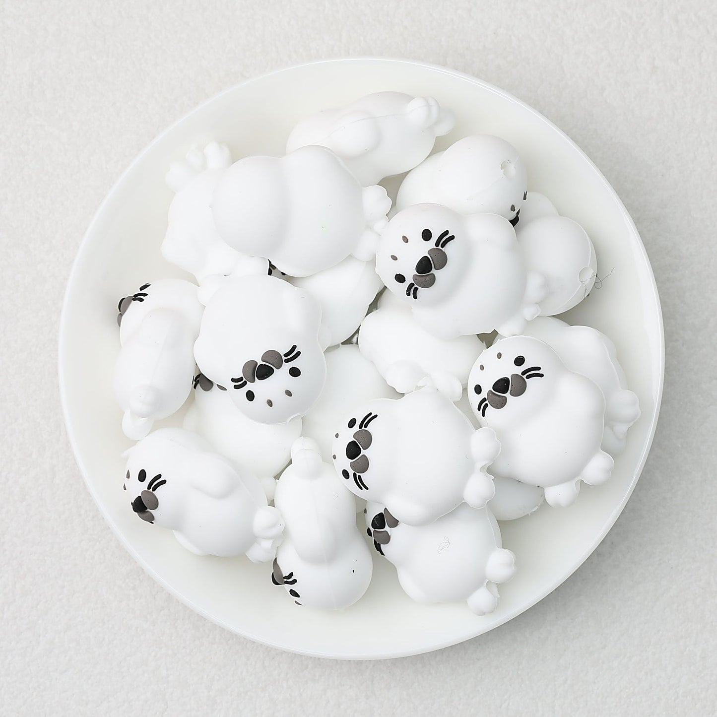 Silicone 3D Seal Focal Beads White and Gray 20pcs - White