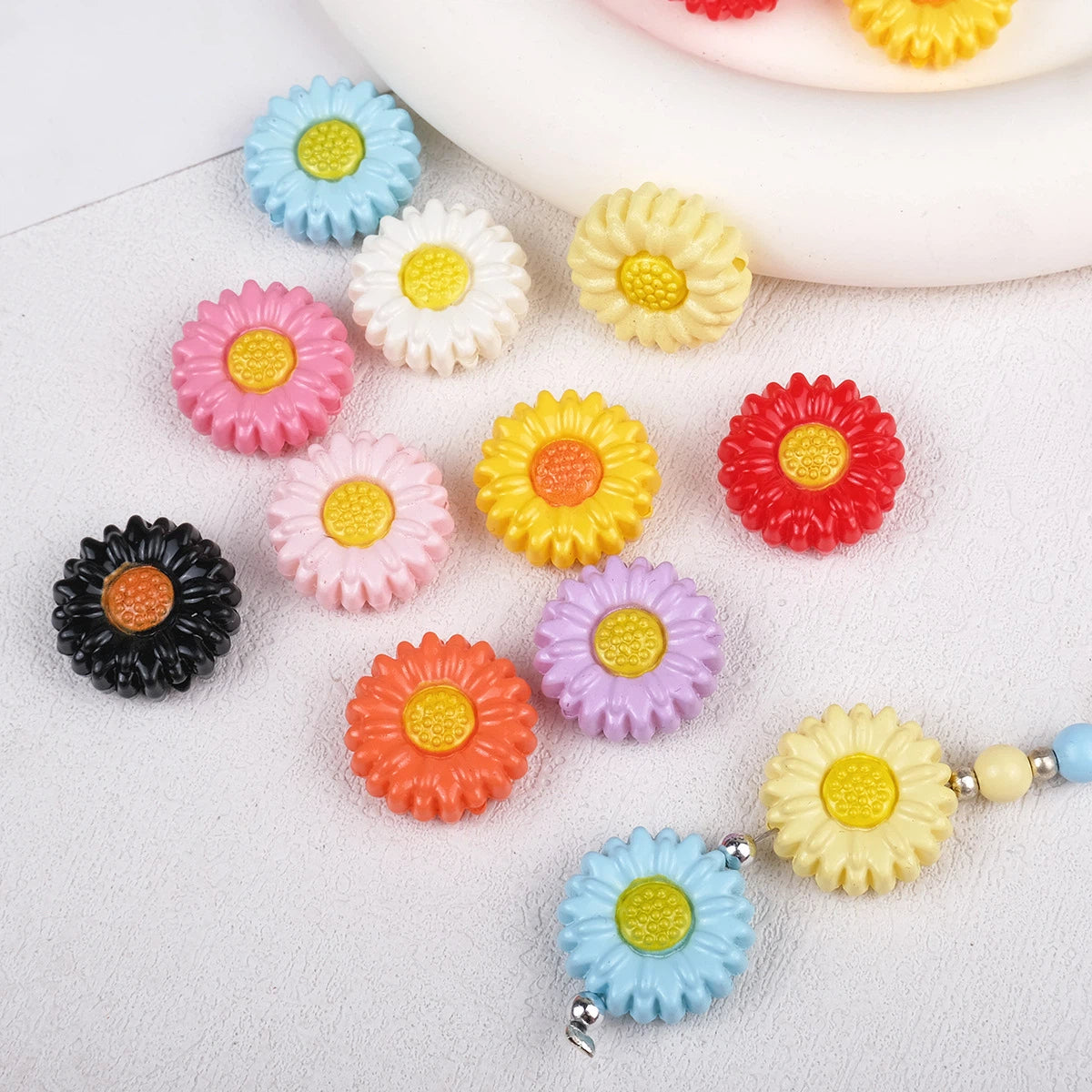 Sunflower Resin Beads 19mm Round Flower Shape 20pcs