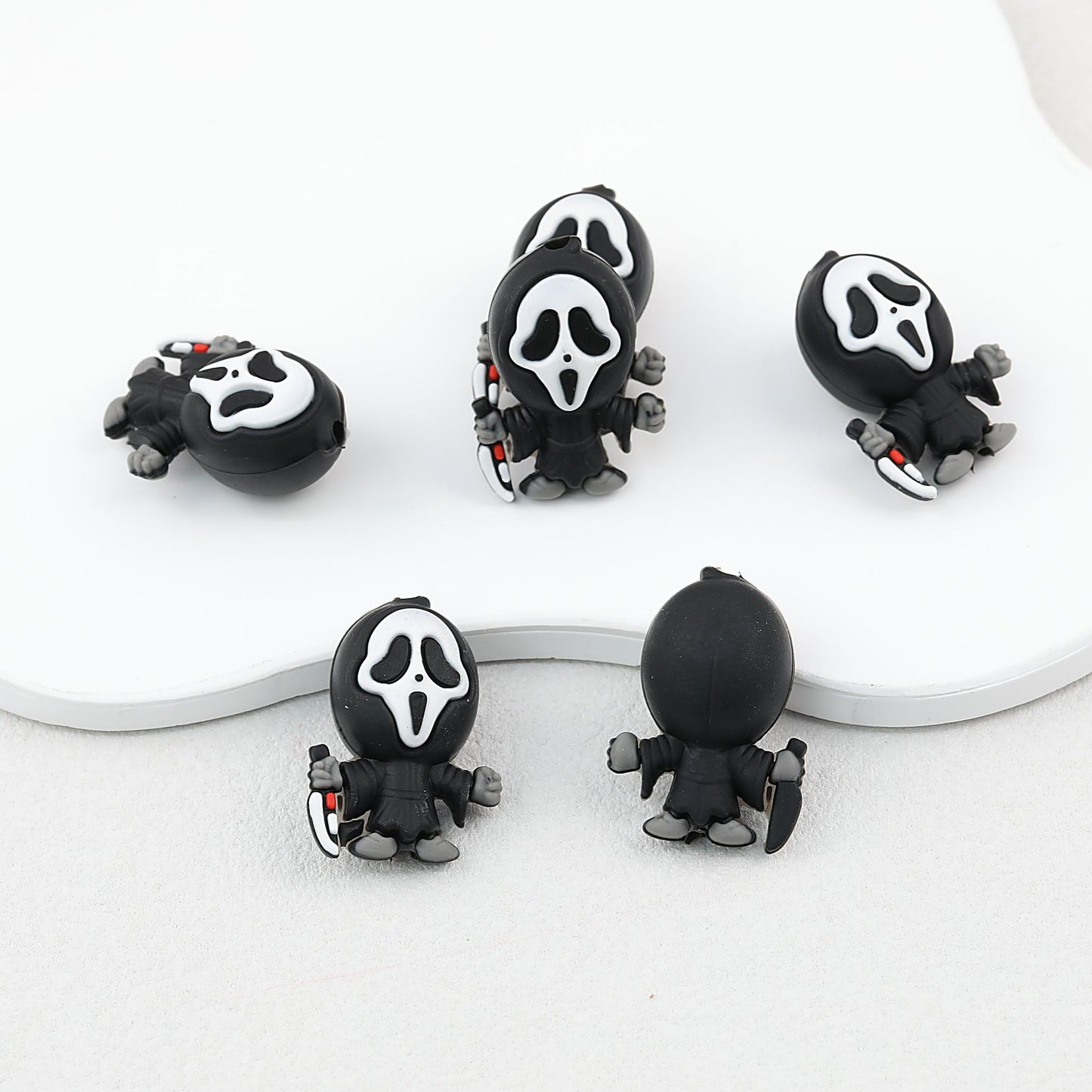 Silicone 3D Focal Beads Ghostface Front View Knife Accessory - 1 piece