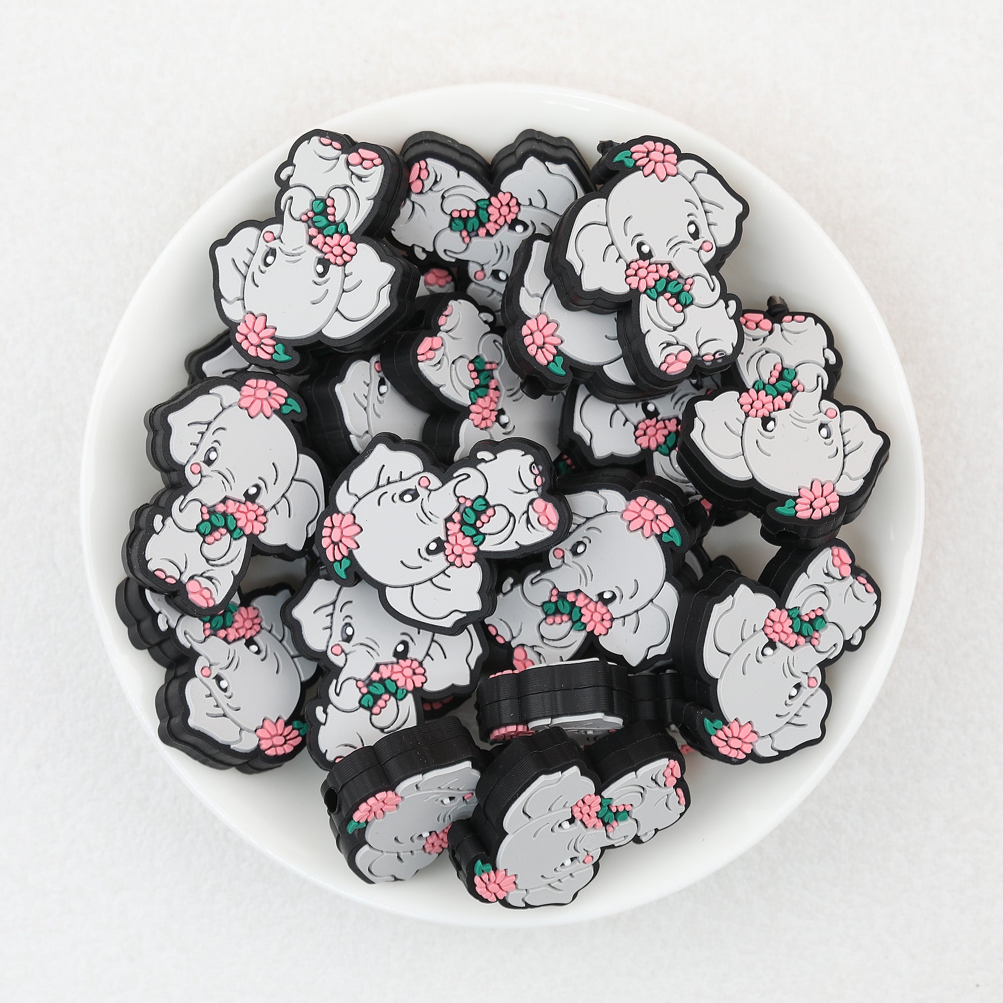Cute Elephant Holding Flowers Silicone Focal Beads 20Pcs  2