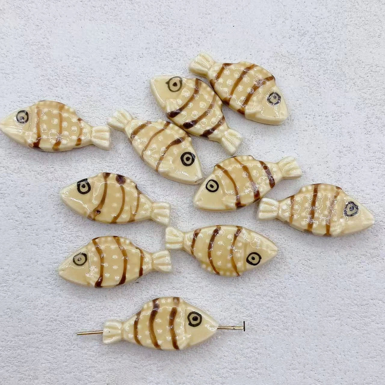 Hand Painted Fish Ceramic Beads 29mm Spotted Colorful 5pcs 6