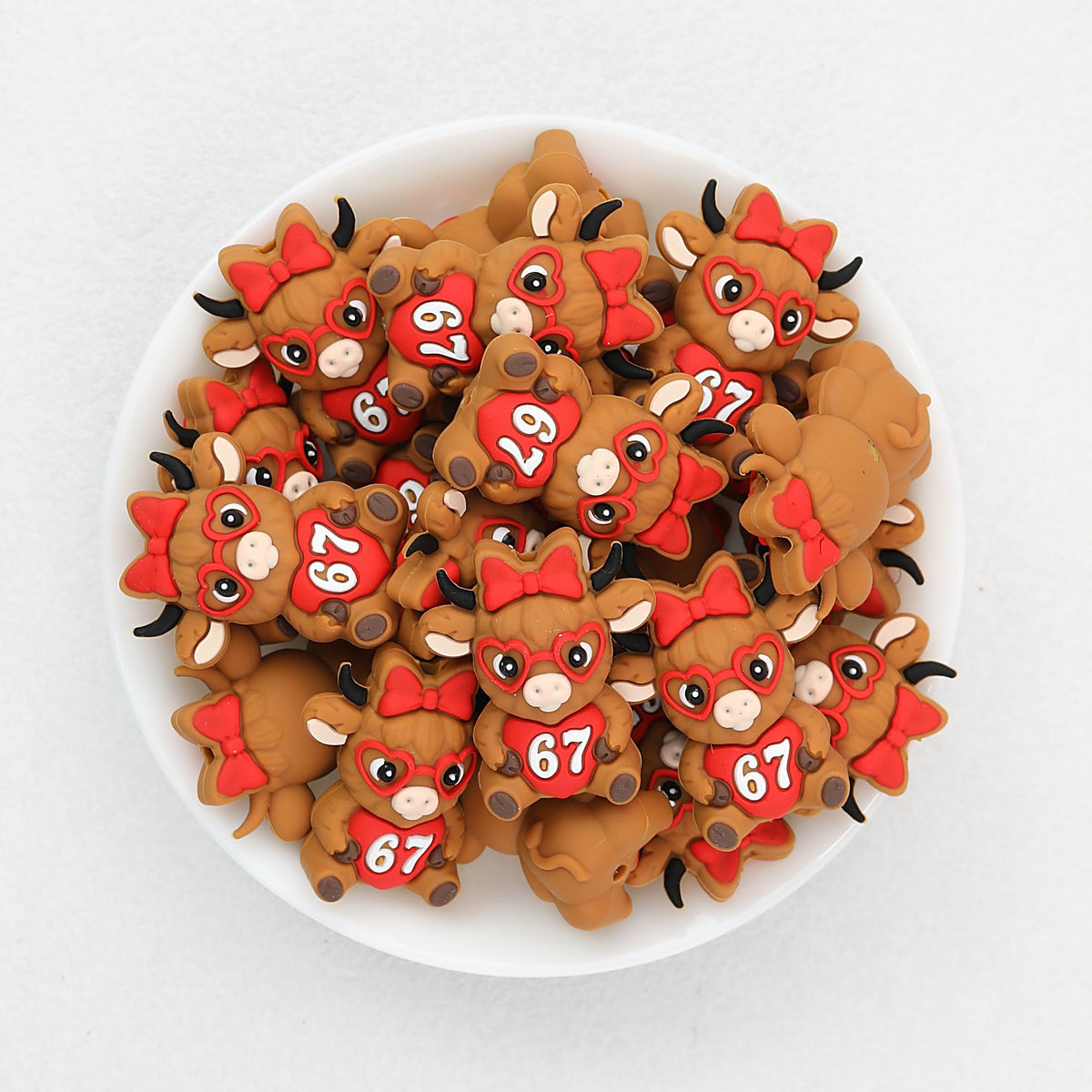 Cute 3D Highland Cow Silicone Focal Beads Red Glasses Bow 20pcs