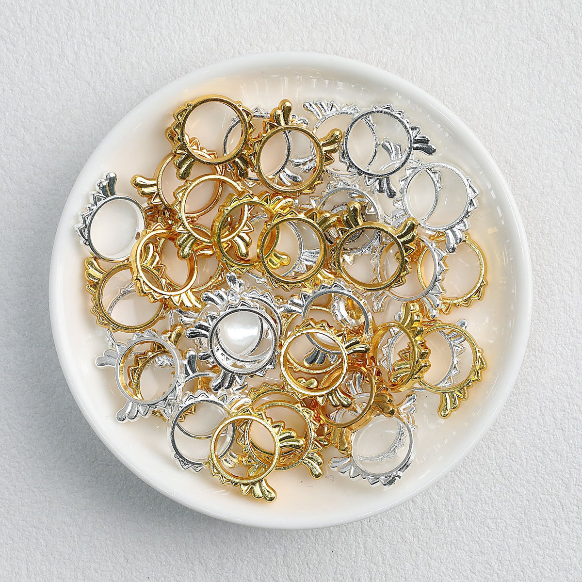Dragon Horn Metal Bead Frame 15mm Decorative Zinc Alloy 40pcs