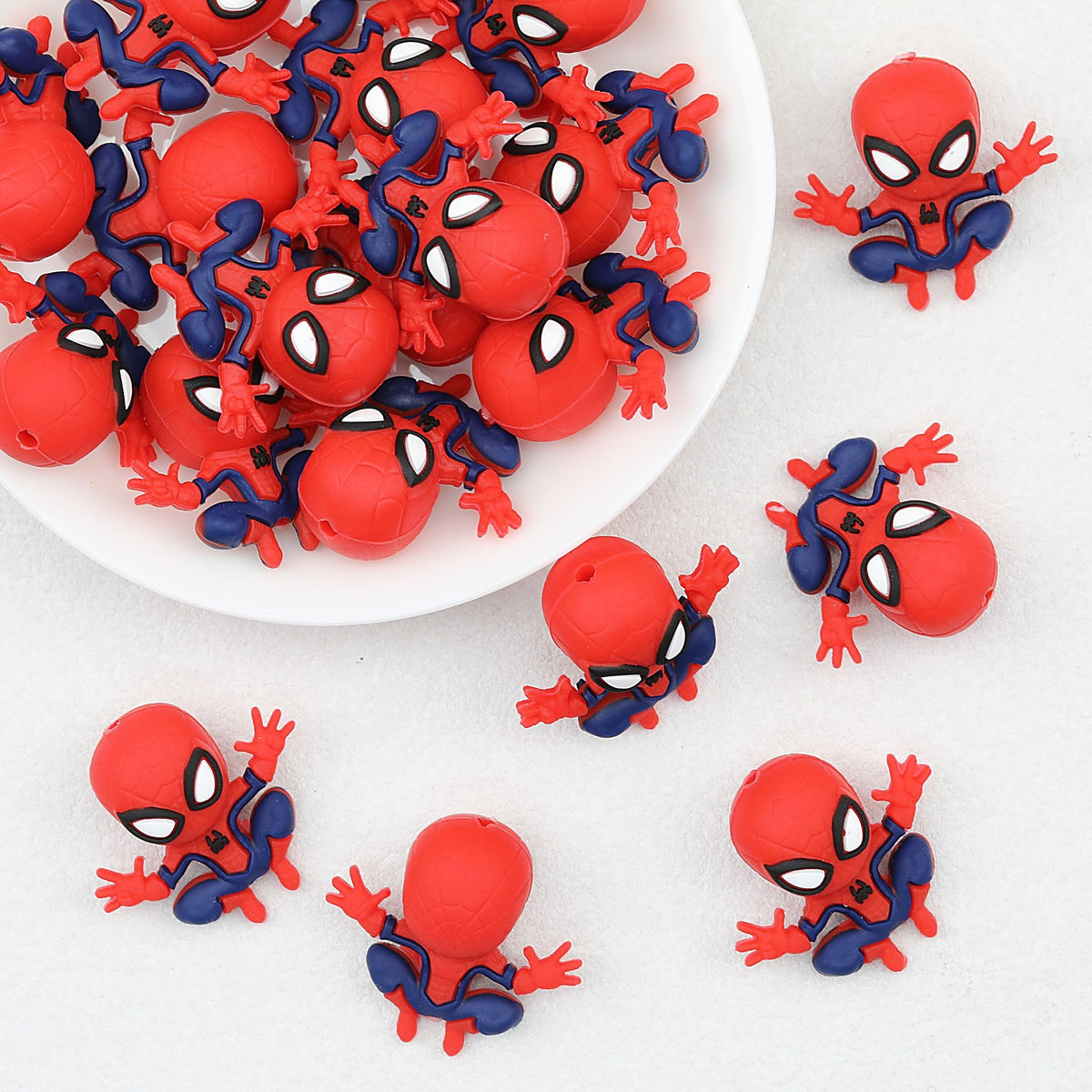 Silicone 3D Spider Man Focal Beads Red Blue 20pcs