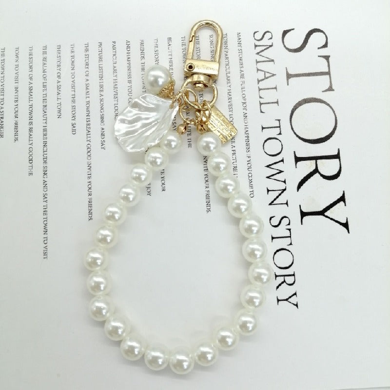 Pearl Heart Beaded Keychain with Gold Accents Elegant Charm 7