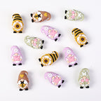 Silicone 3D Focal Beads Spring Dwarf Holding Bee Heart 20pcs 3