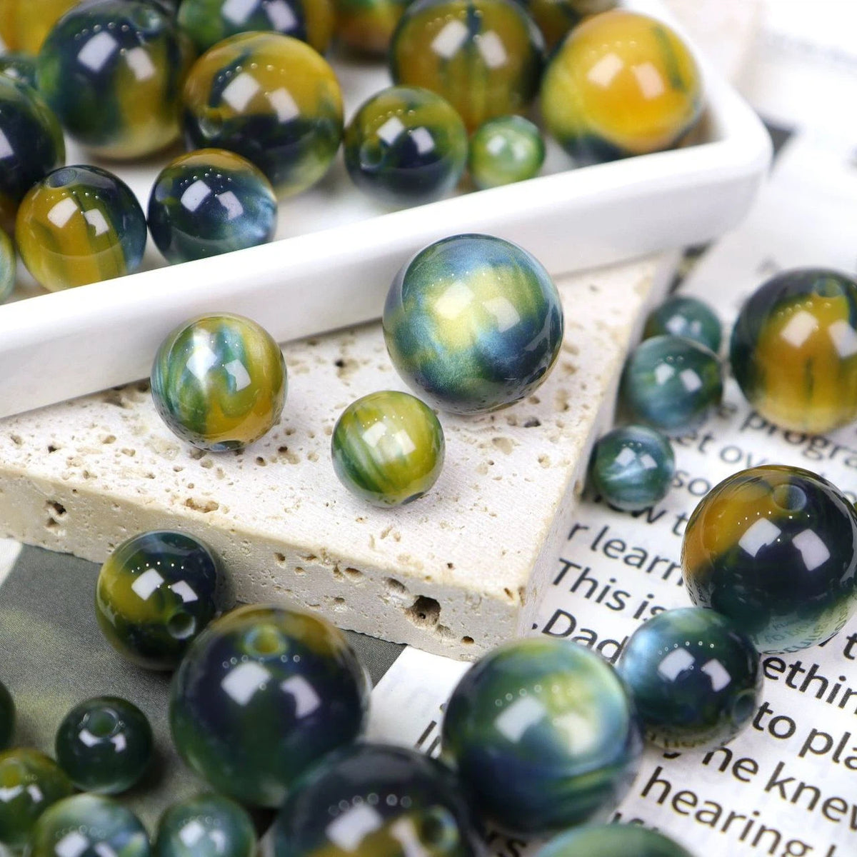 Monet Style Round Resin Beads 10mm with 2.1mm Hole 100pcs 7