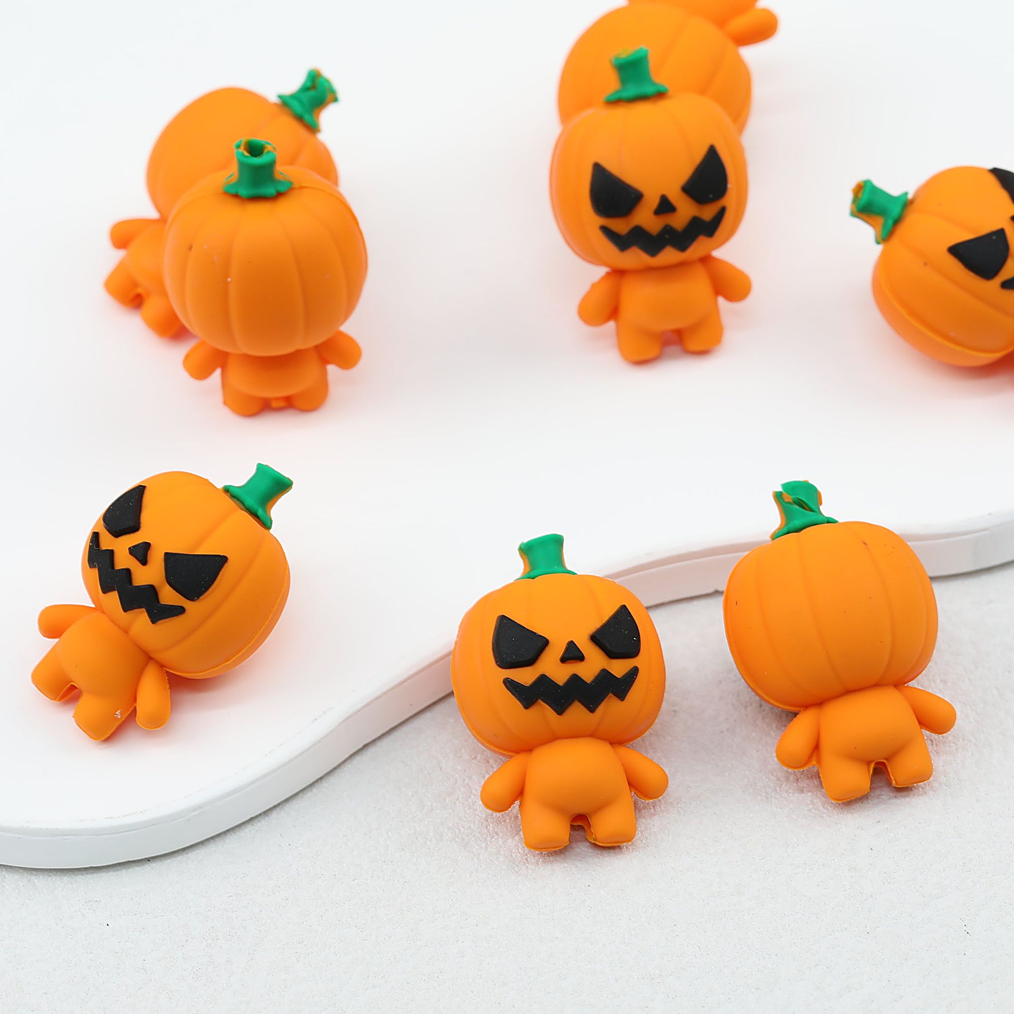 Halloween Pumpkin Man 3D Silicone Focal Beads 20 pcs