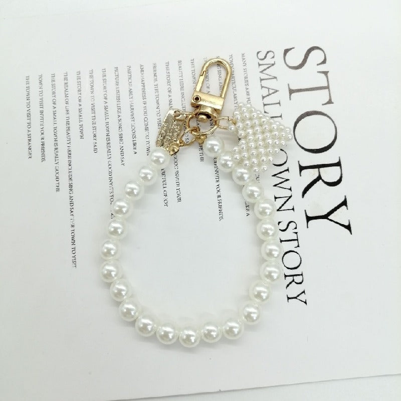 Pearl Heart Beaded Keychain with Gold Accents Elegant Charm 8