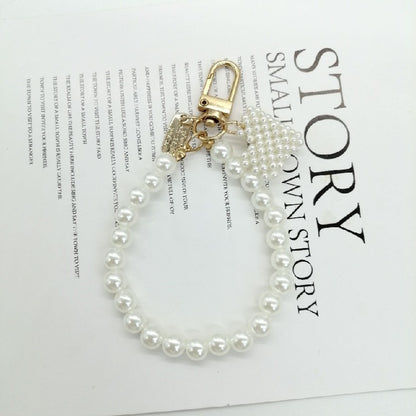 Pearl Heart Beaded Keychain with Gold Accents Elegant Charm 8