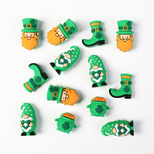 Silicone 3D Focal Beads St Patricks Day Lucky Hat With Clover Detail 20pcs 2