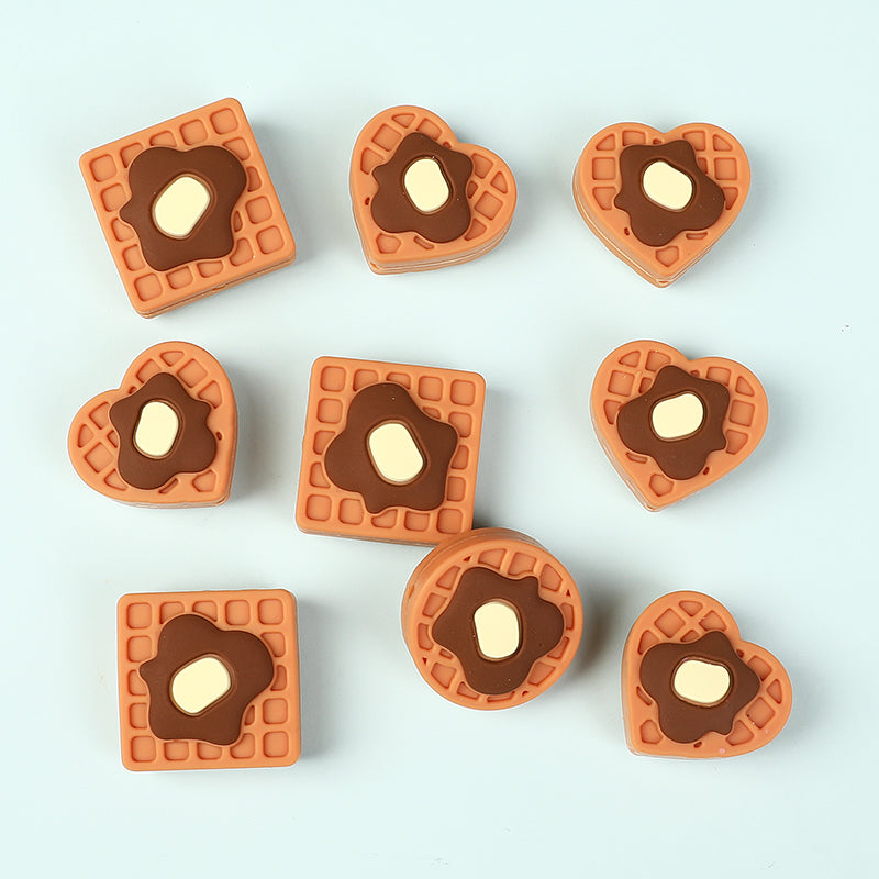 Silicone Focal Beads Vanilla Flavored Waffles Round and Heart Shapes 20pcs 3