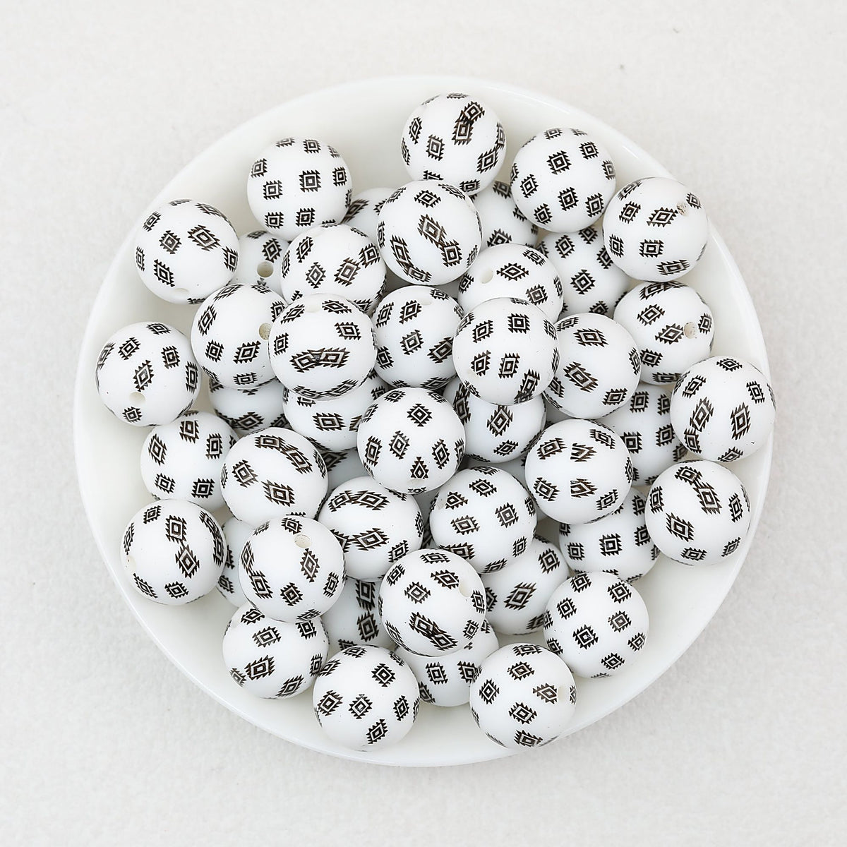 15mm Black and White Printed Round Silicone Beads 50pcs - Pattern 3