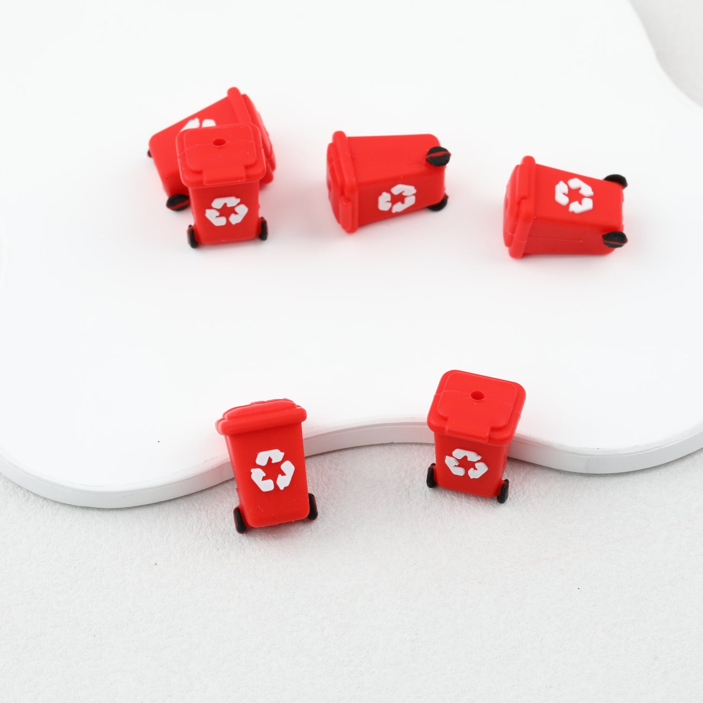 3D Colorful Trash Can Silicone Focal Beads Set 20pcs 6