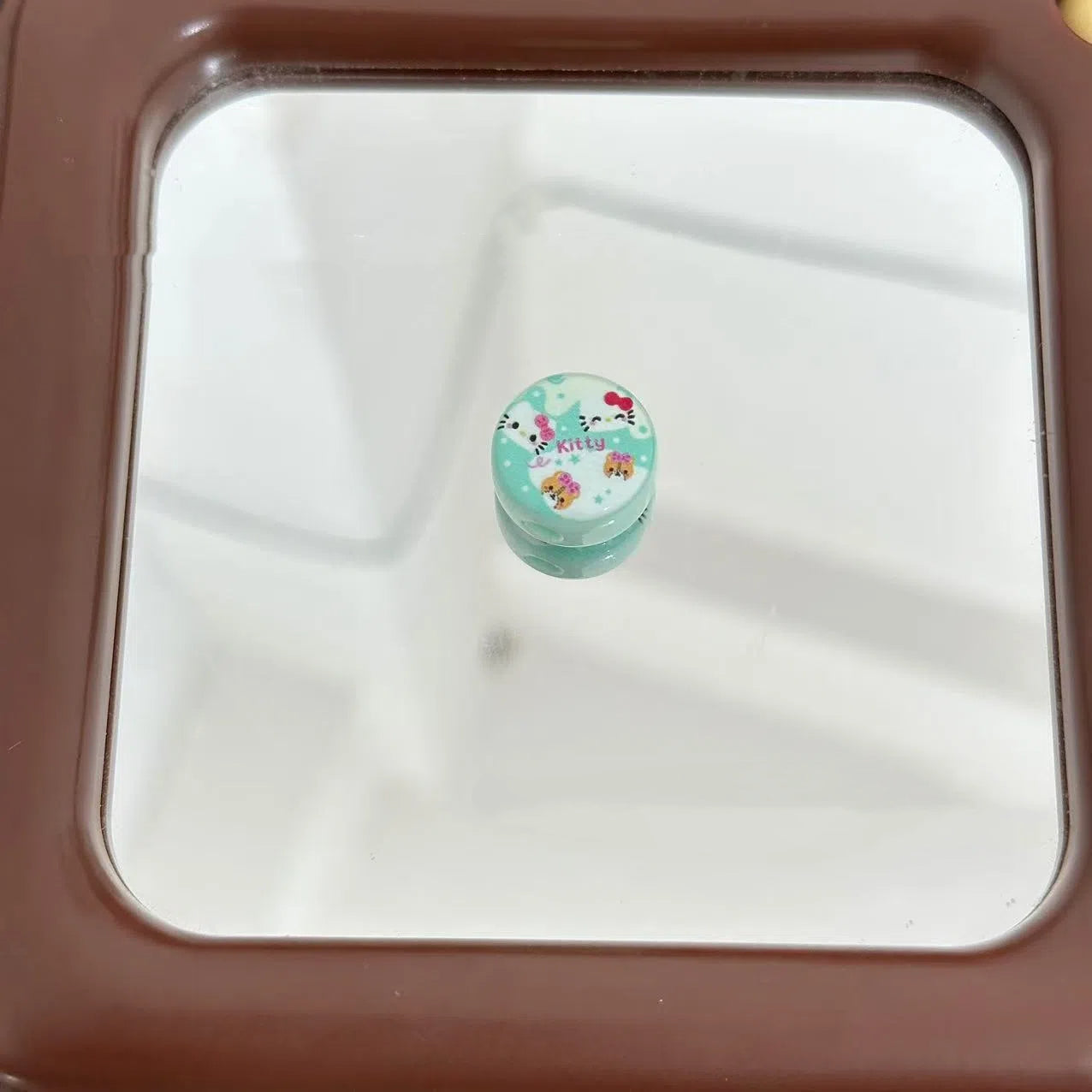 Flat Round Acrylic Beads 18mm Cute Hello Kitty Pattern 10pcs 5