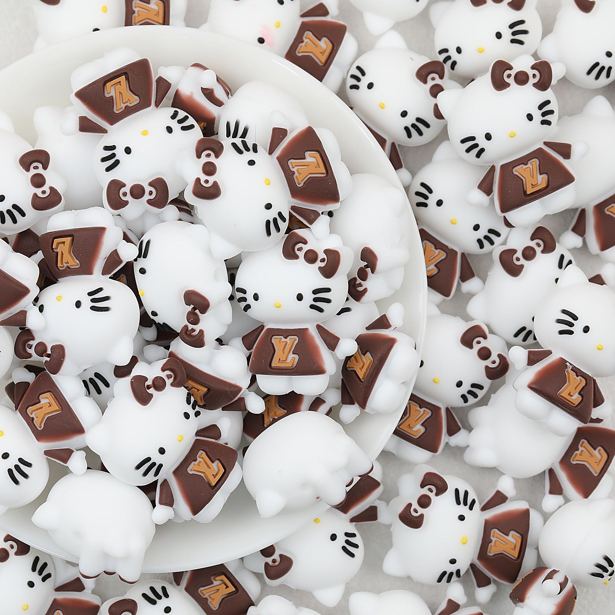 3D Brown Cat Face Silicone Focal Beads with LV Design 20pcs