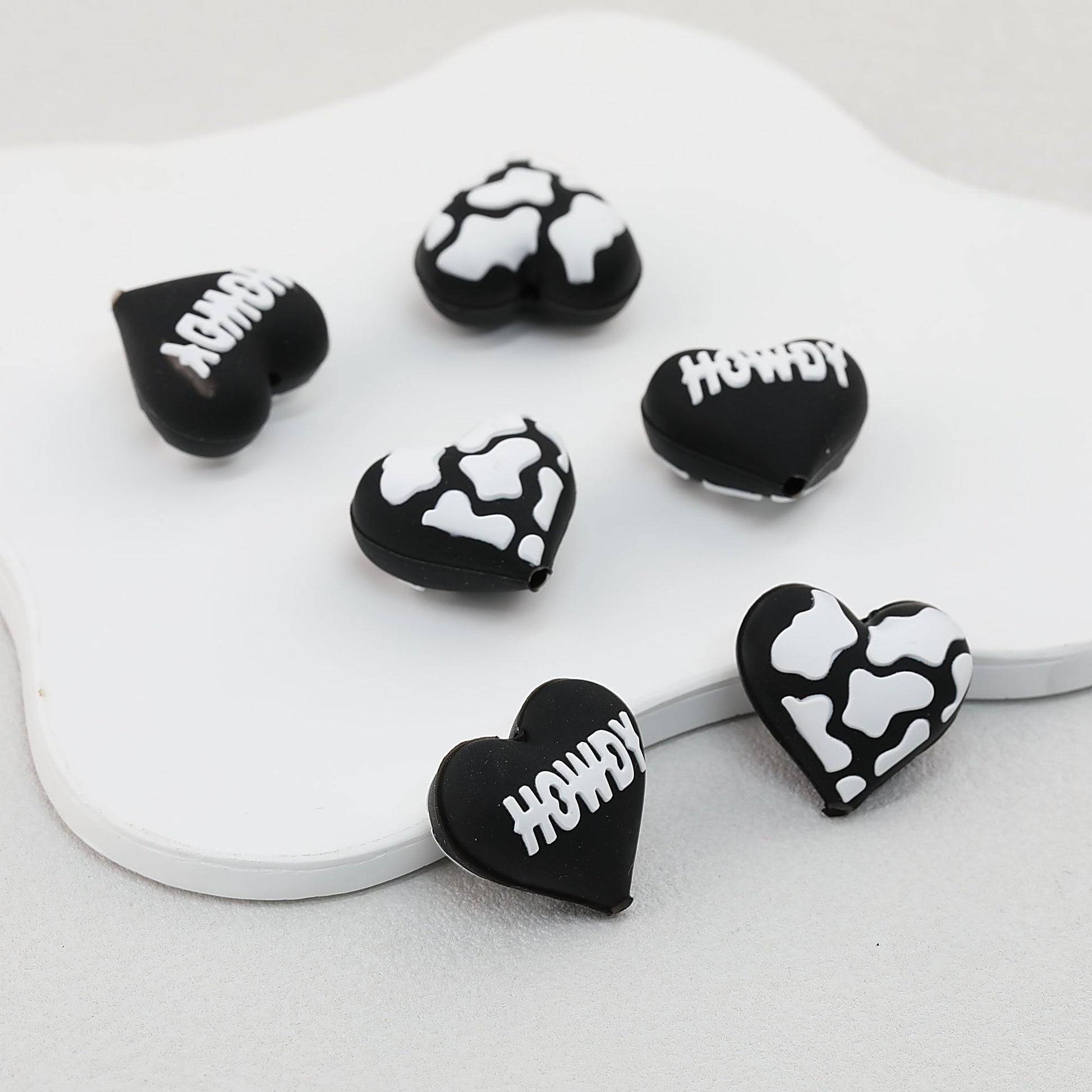 3D Western Cowboy Heart Silicone Focal Beads Cow Print 20pcs