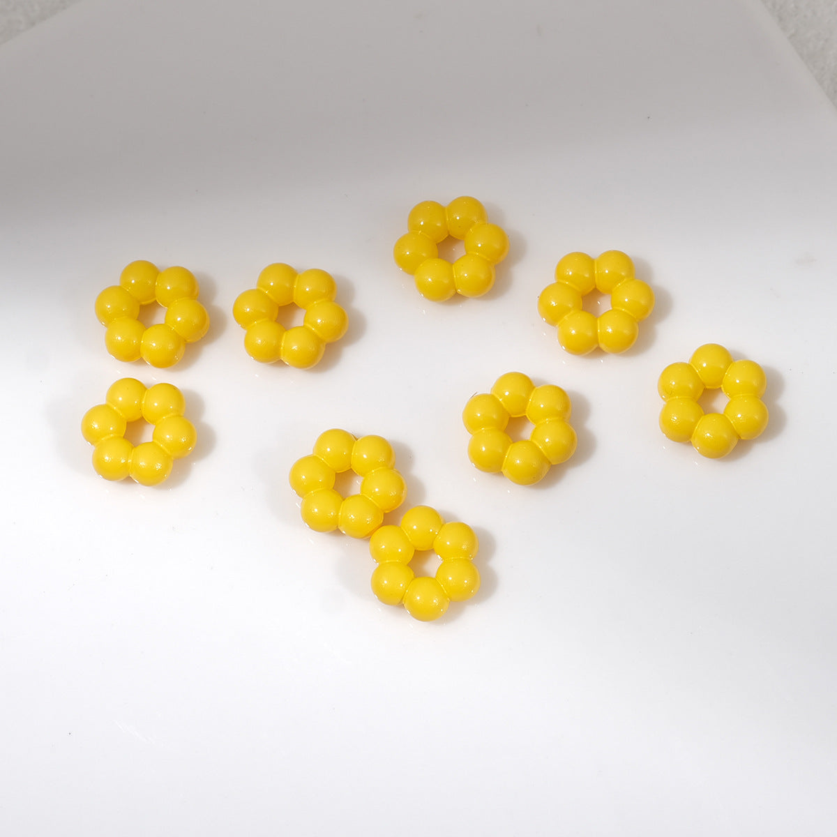 Floral Flower Shape 8mm Acrylic Spacer Beads 50pcs 11