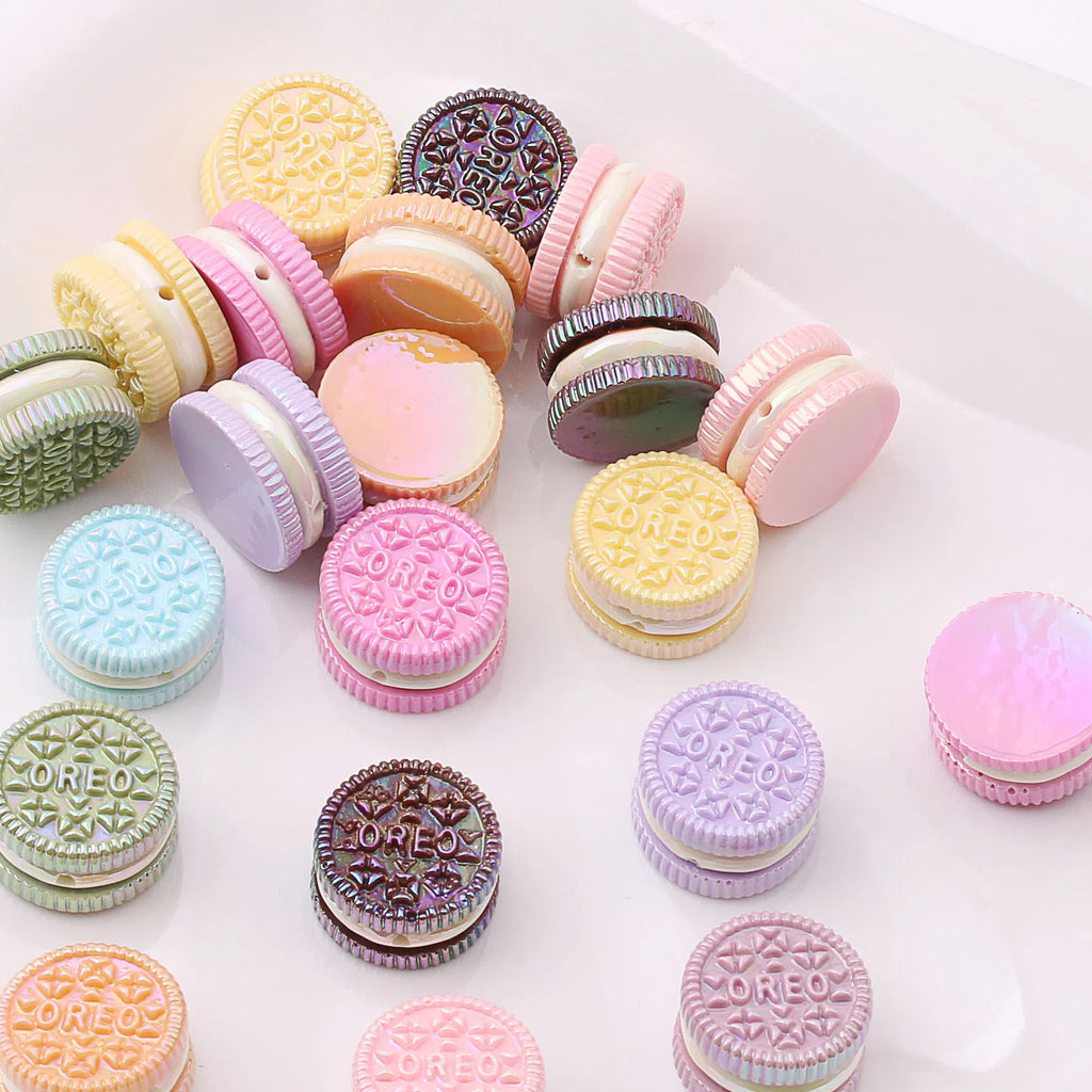UV Plating Oreo Biscuit Resin Beads 12x23mm Glossy Multicolor 50pcs