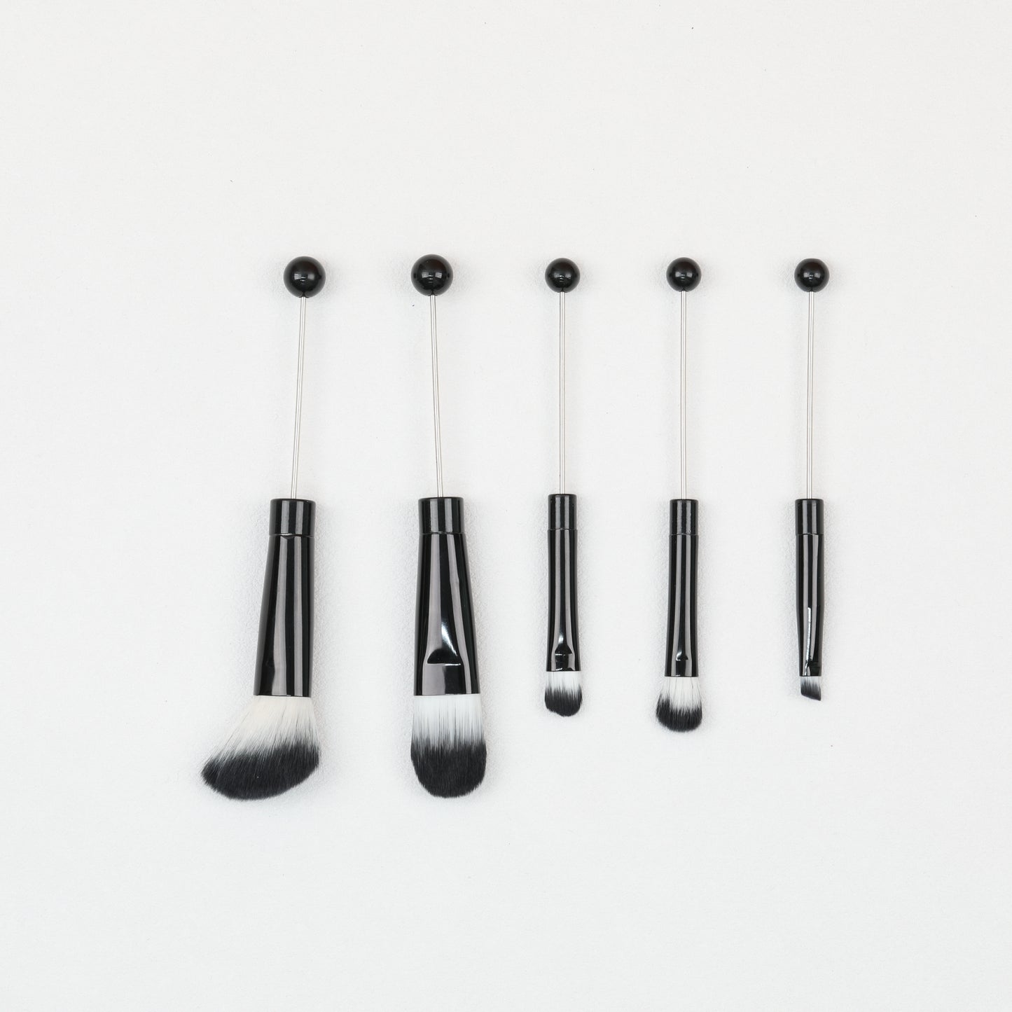 Beadable Makeup Brush Set Metal Handle Artificial Fiber Bristles 5pcs