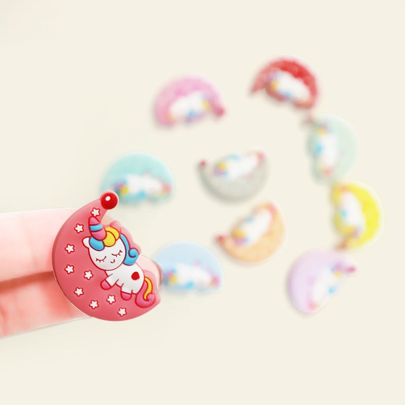 Silicone Focal Beads Lunar Unicorn Holding Moon 20pcs 3