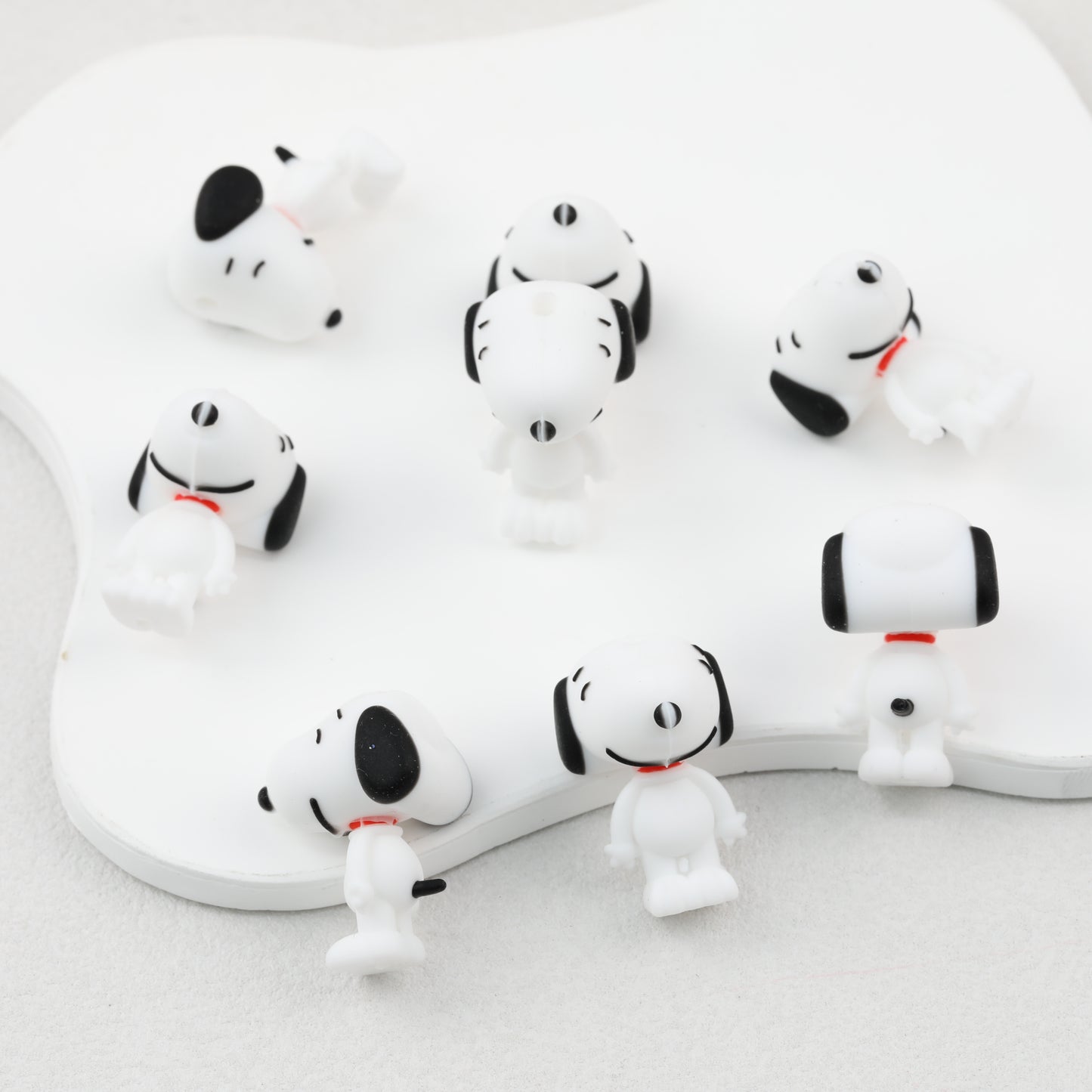 3D Character Shaped Silicone Focal Beads Snoopy Design 20pcs 3