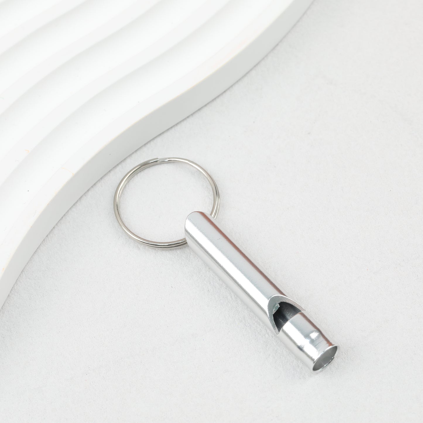 Outdoor Survival Whistle Keychain Aluminum Alloy Lightweight Durable