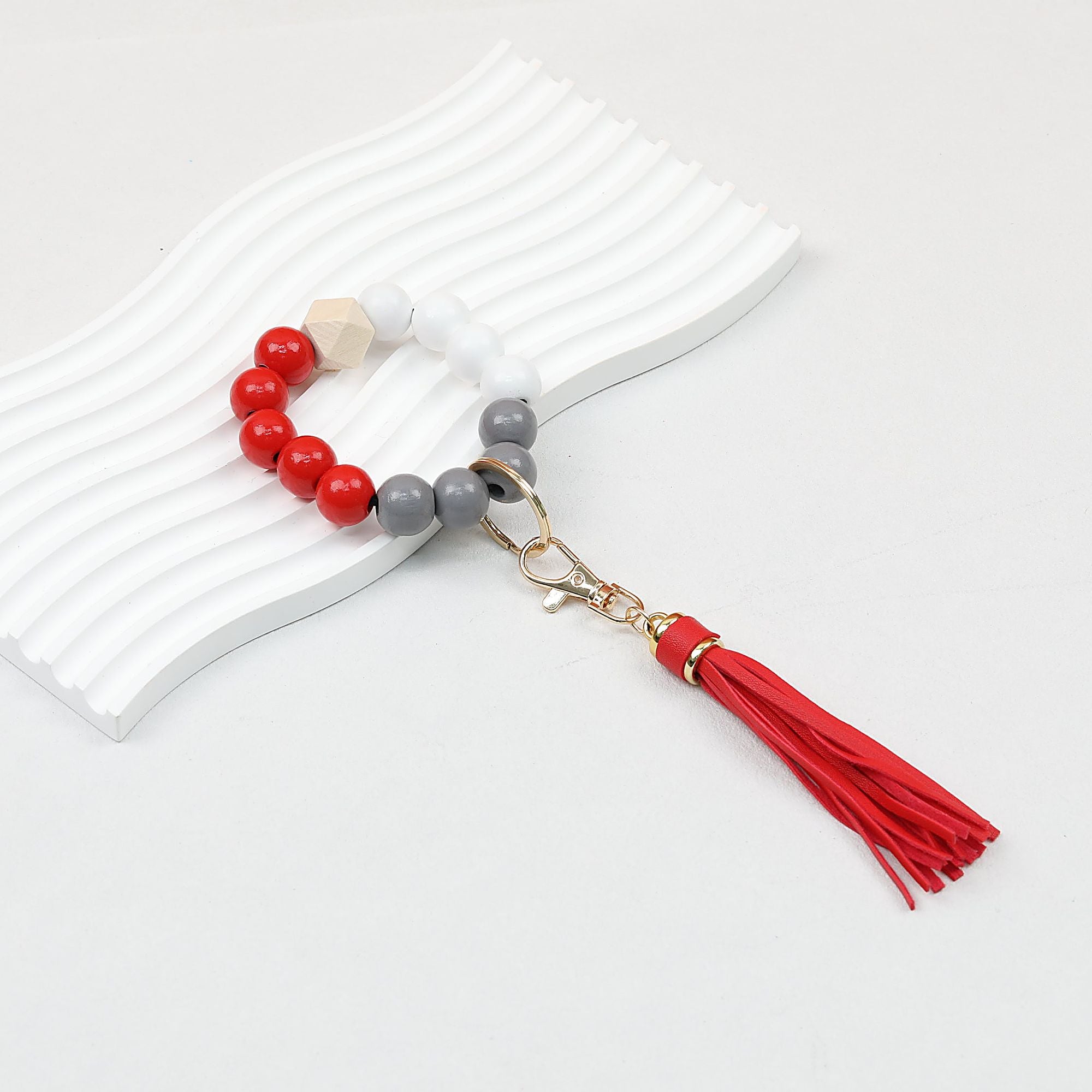 Tassel Wooden Beaded Keychain with PU Leather Tassel 23x10cm - red