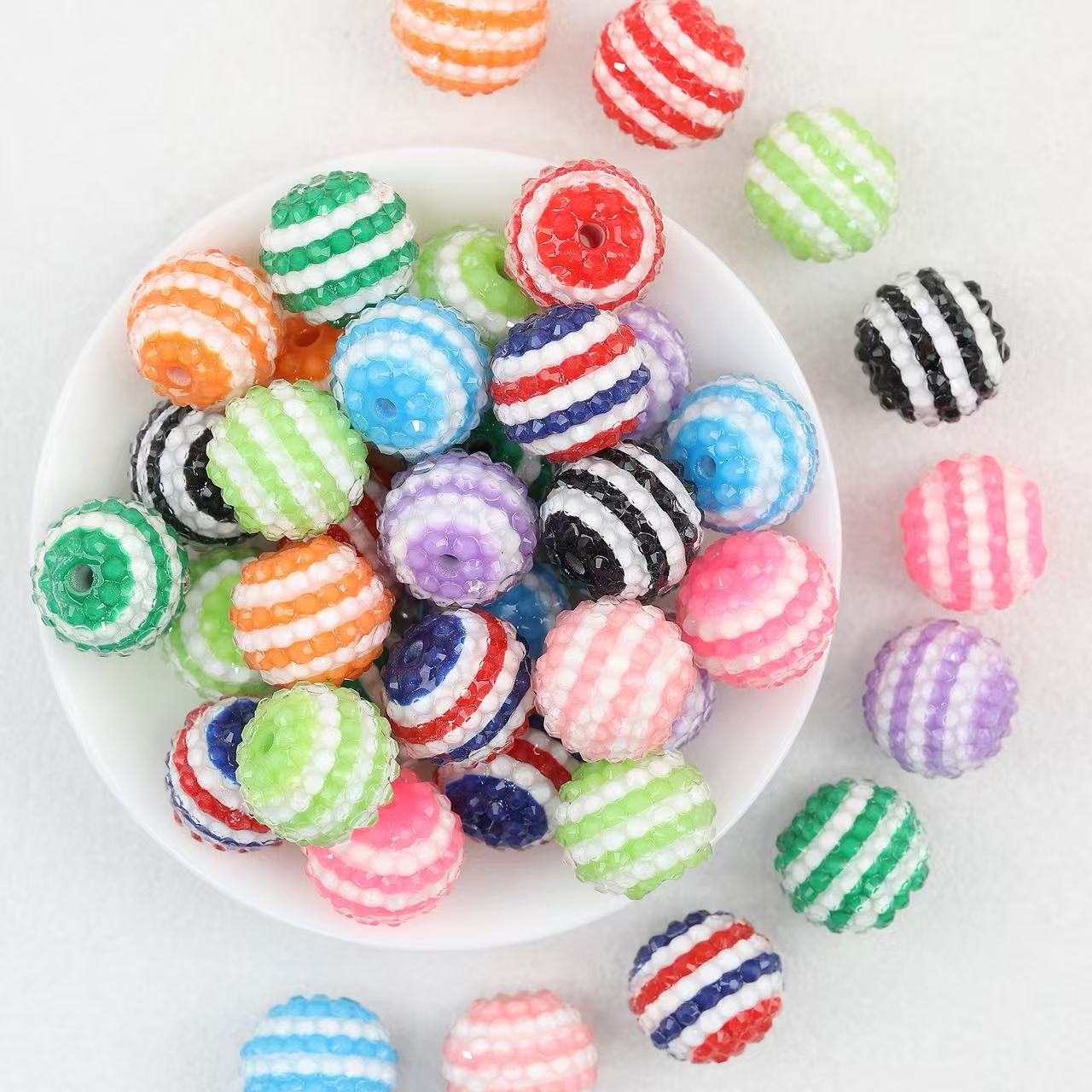 Colorful Round Resin Beads Wholesale, Striped Rhinestone Bubblegum Red White Stripe Pattern, 20mm