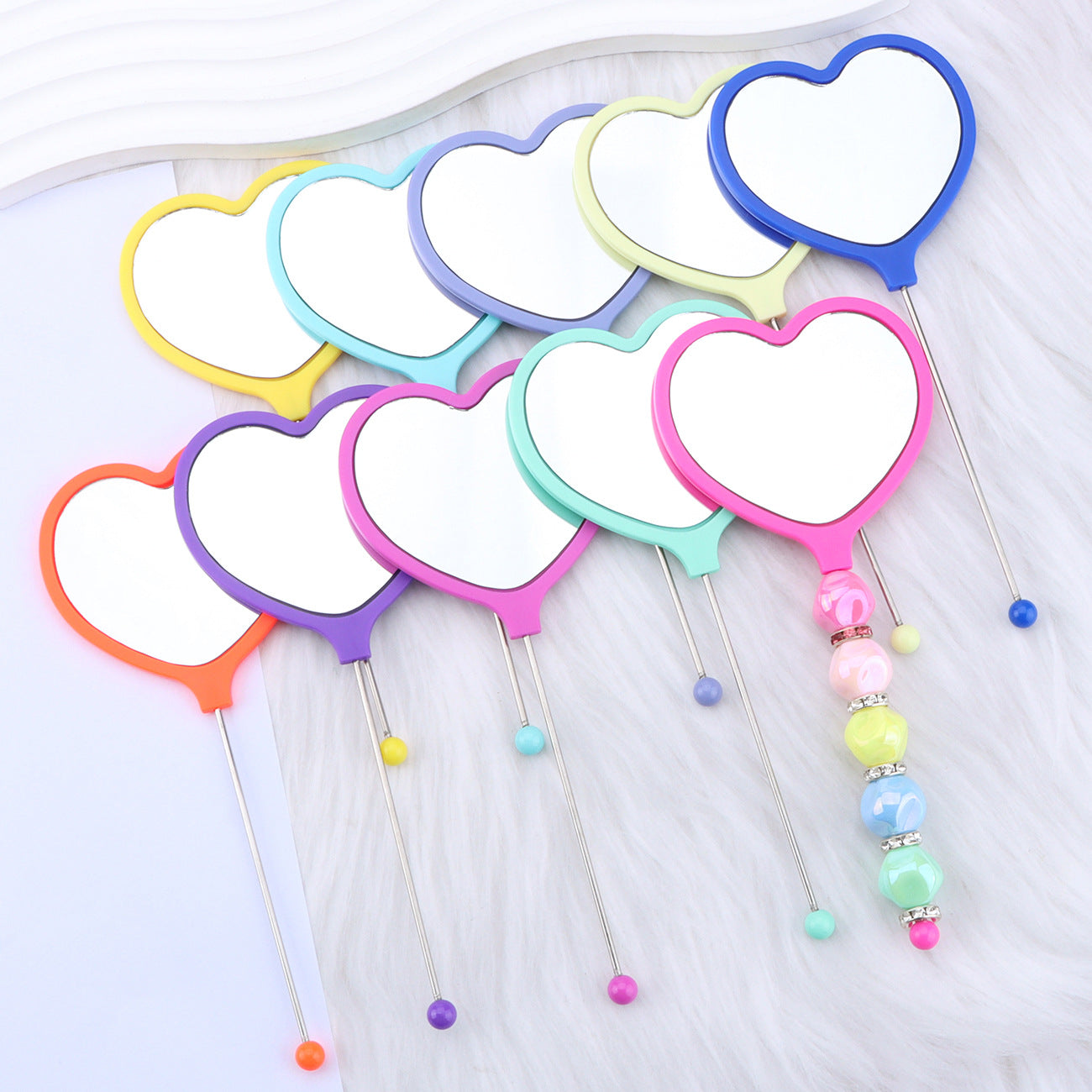 Beadable Plastic Mirrors Handheld Heart-shaped