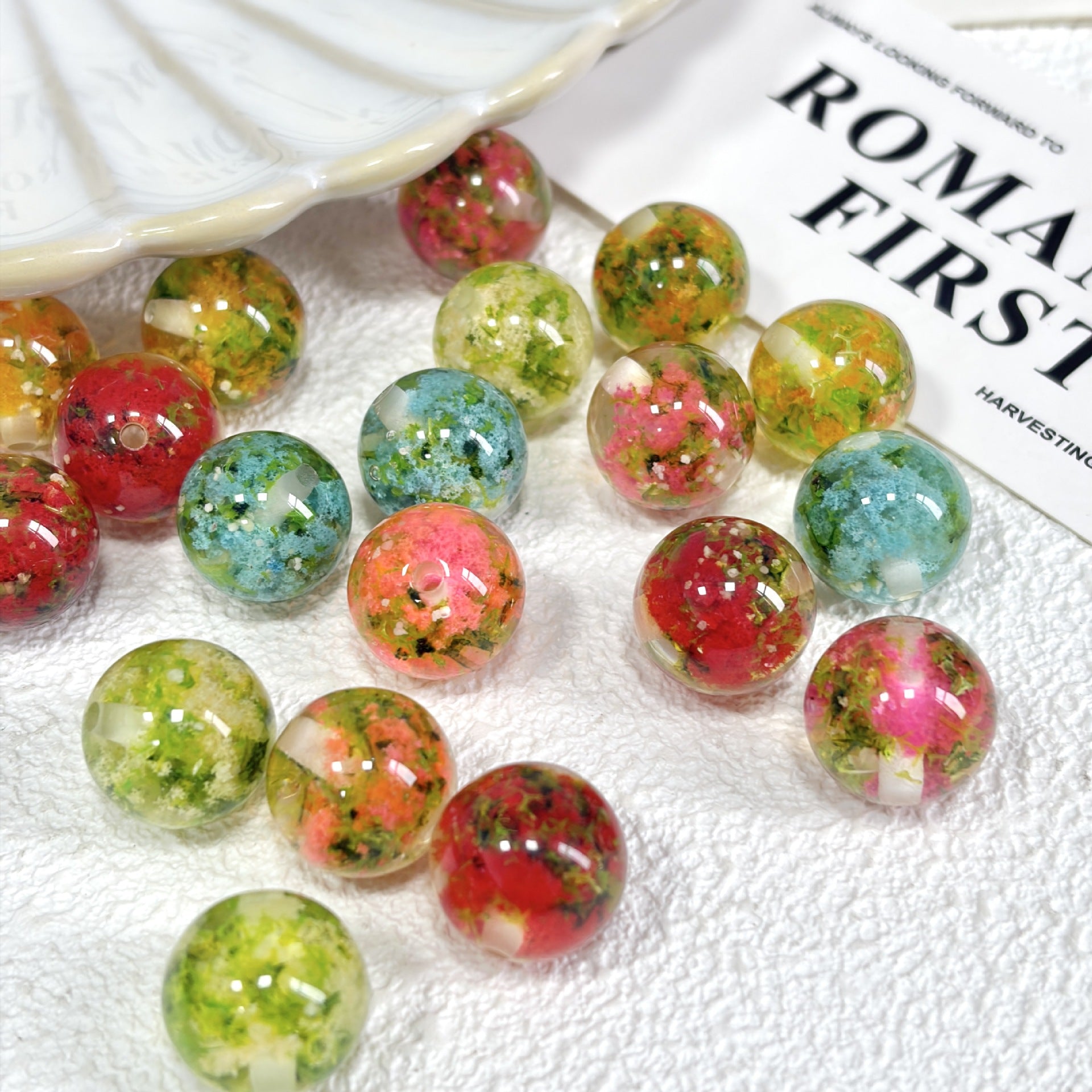 Floral Clear 16mm Resin Round Luminous Beads 10pcs 4