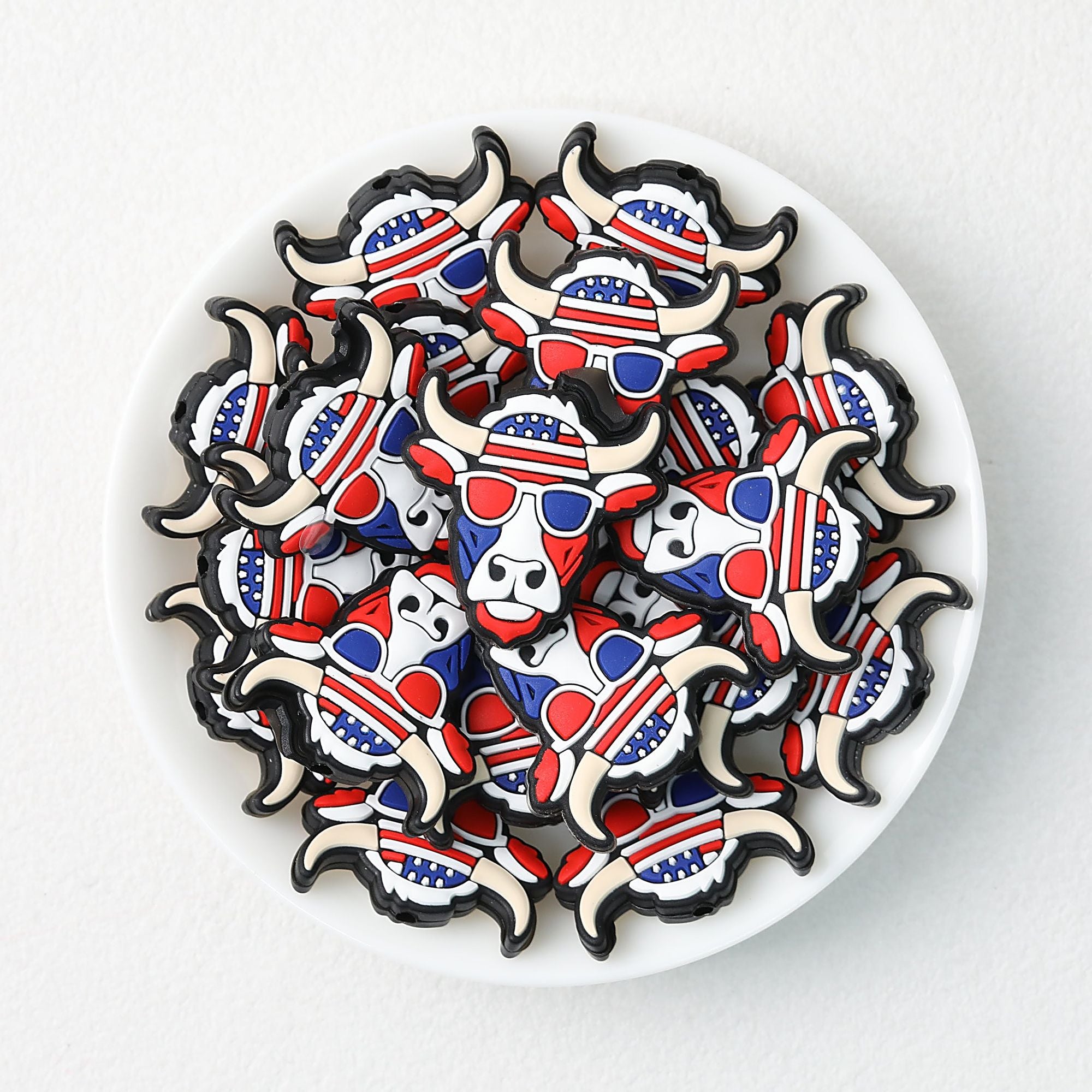 USA Independence Day Bull Head Silicone Focal Beads Red Blue 20pcs