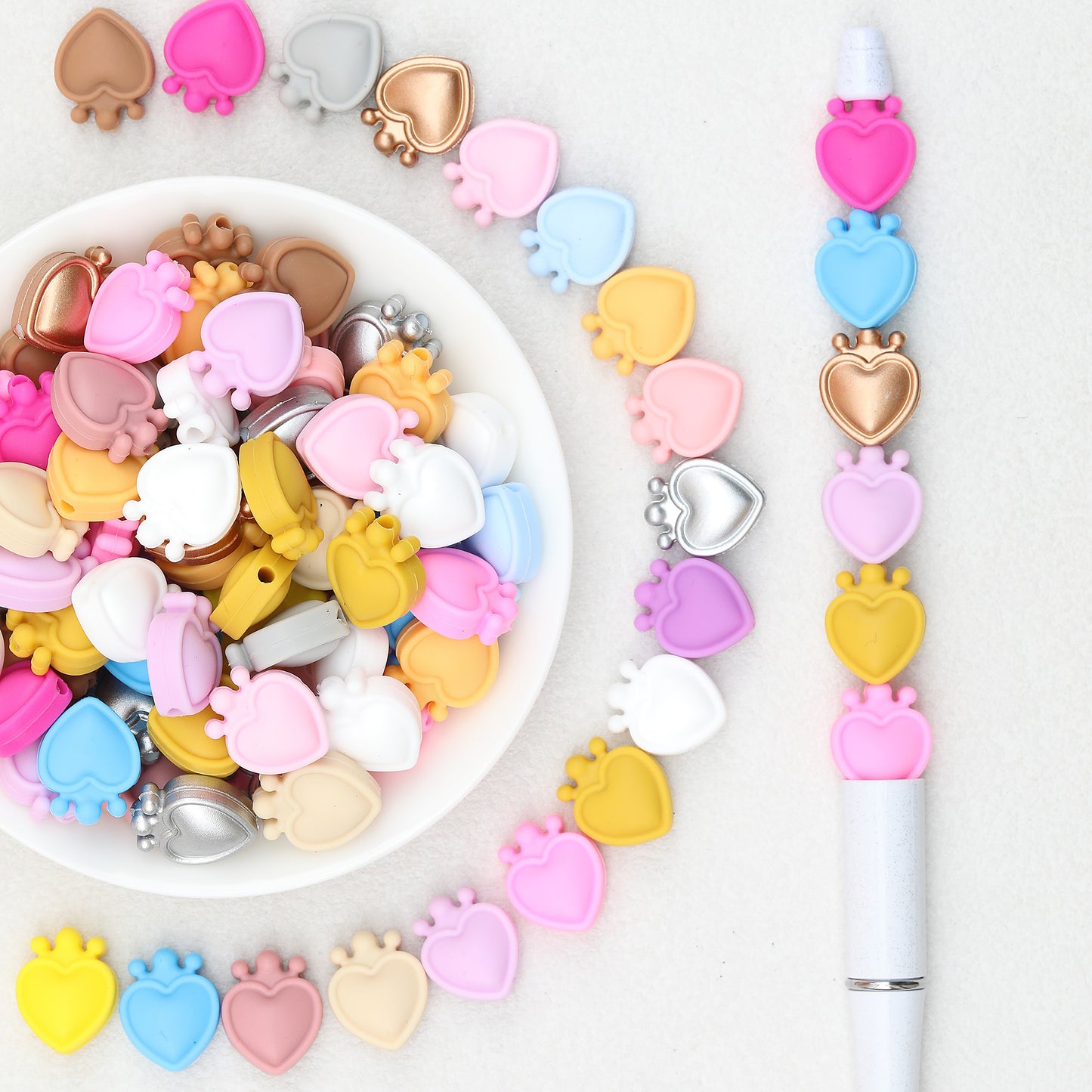Colorful Heart Crown Silicone Focal Beads 20pcs